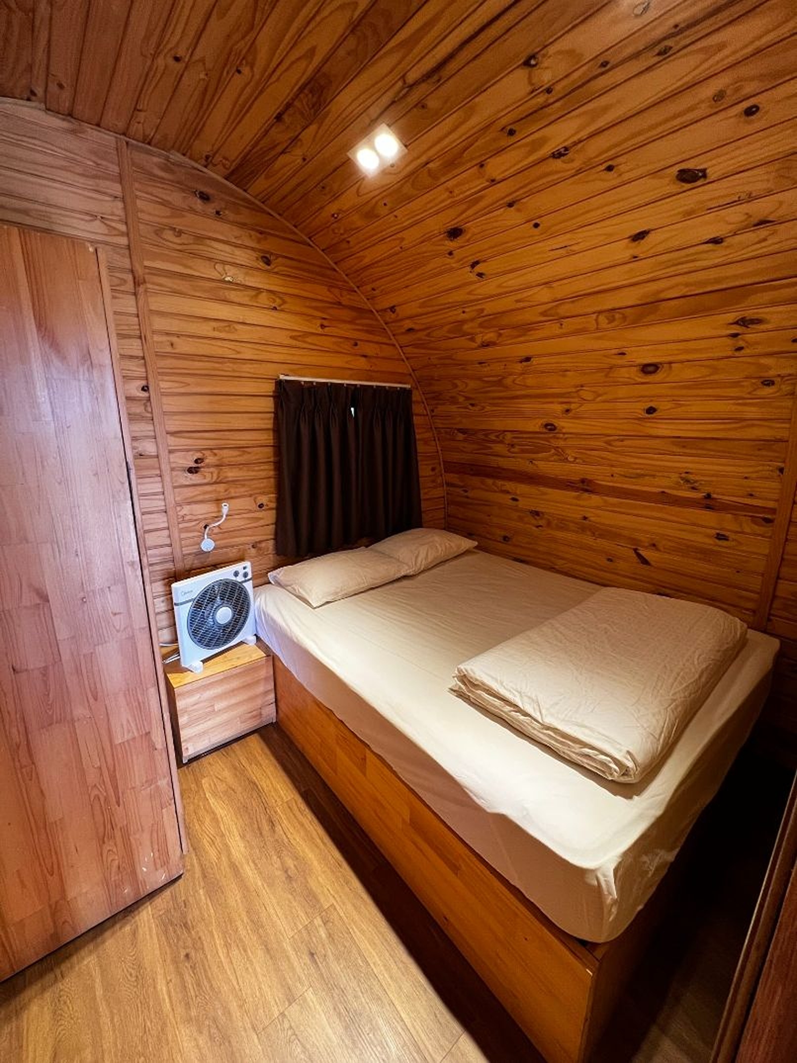 HB Bungalow by ZUZU