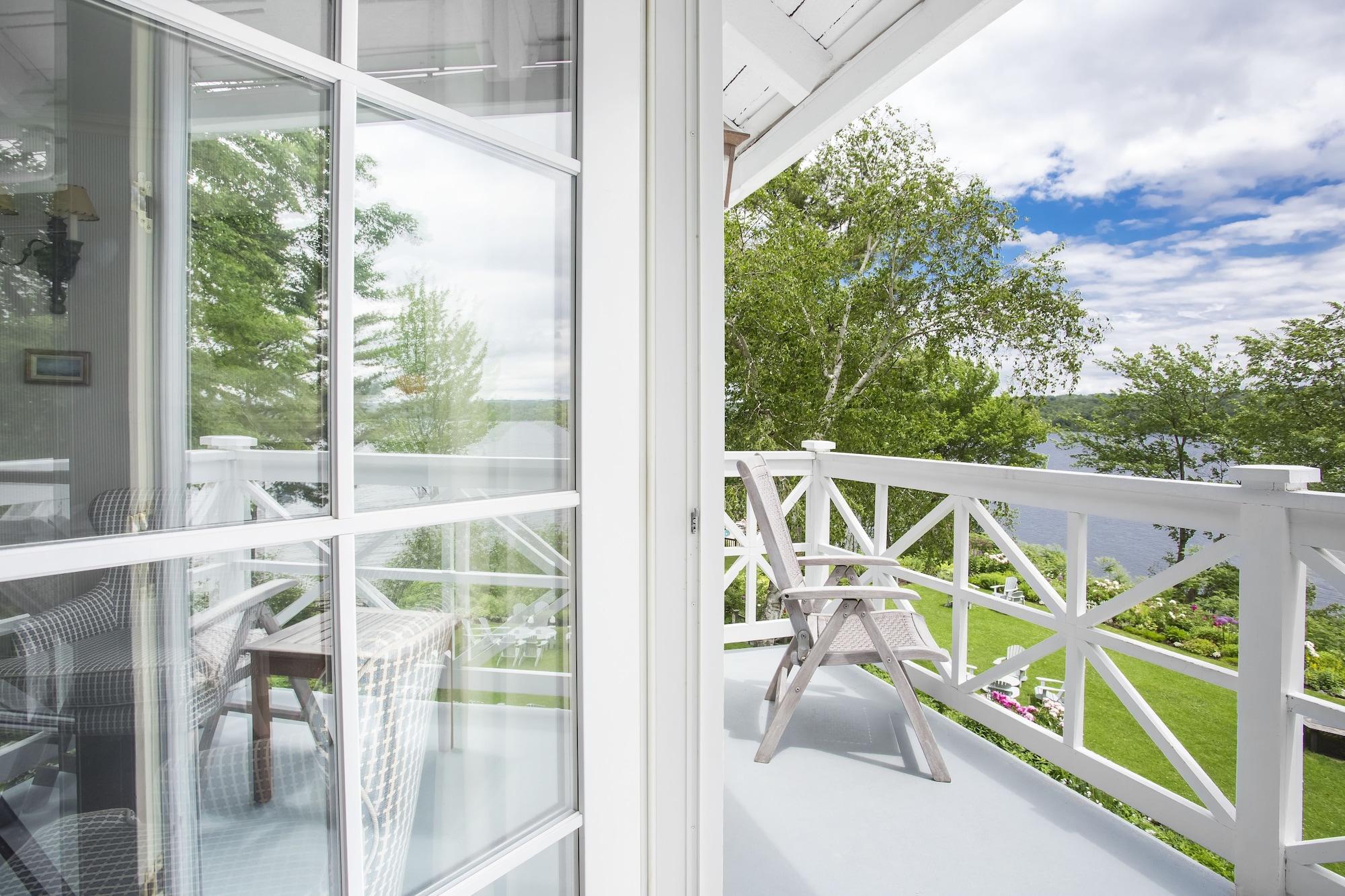 Manoir Hovey by null Manoir Hovey by null