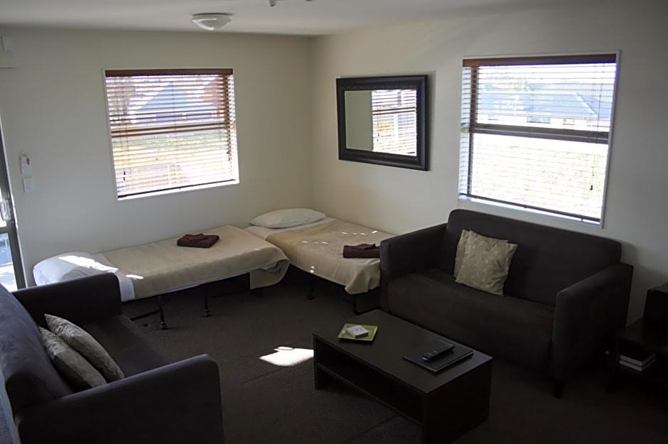 Pegasus Gateway Motels And Apartments
