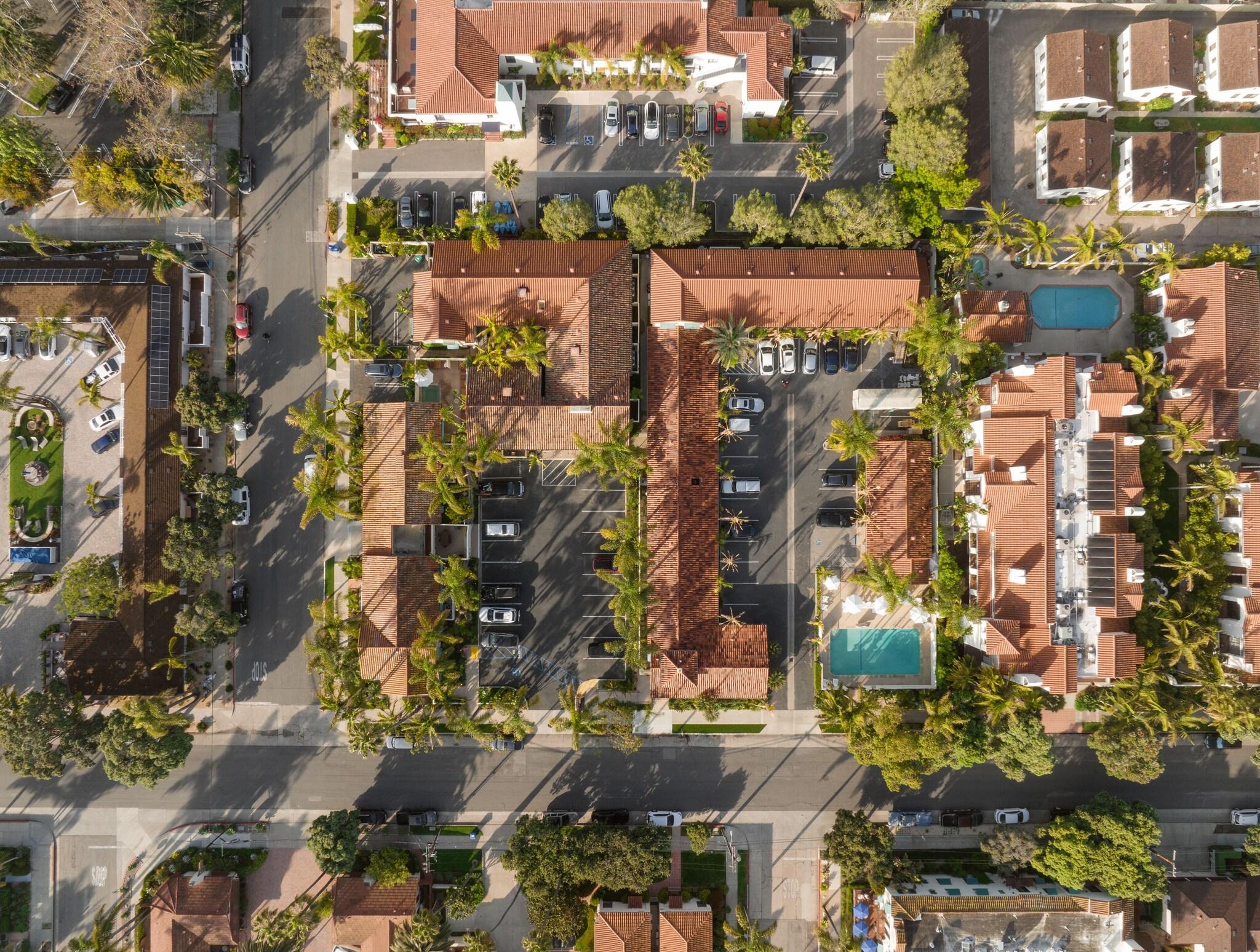 Franciscan Inn & Suites by null