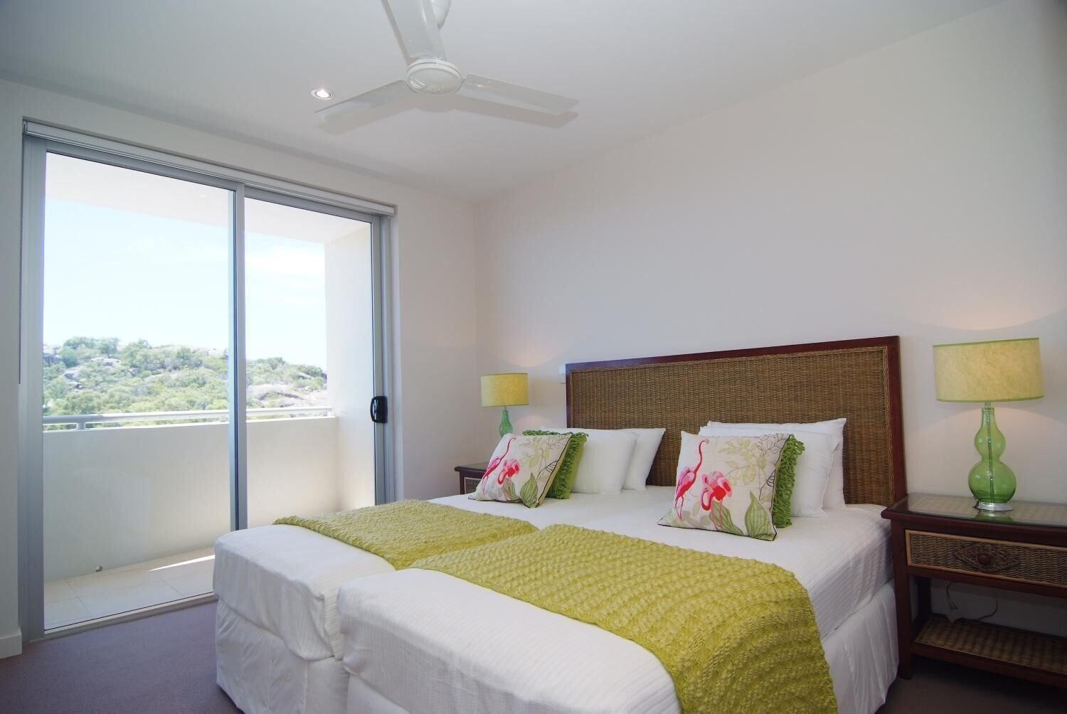 Coral Cove Apartments by null