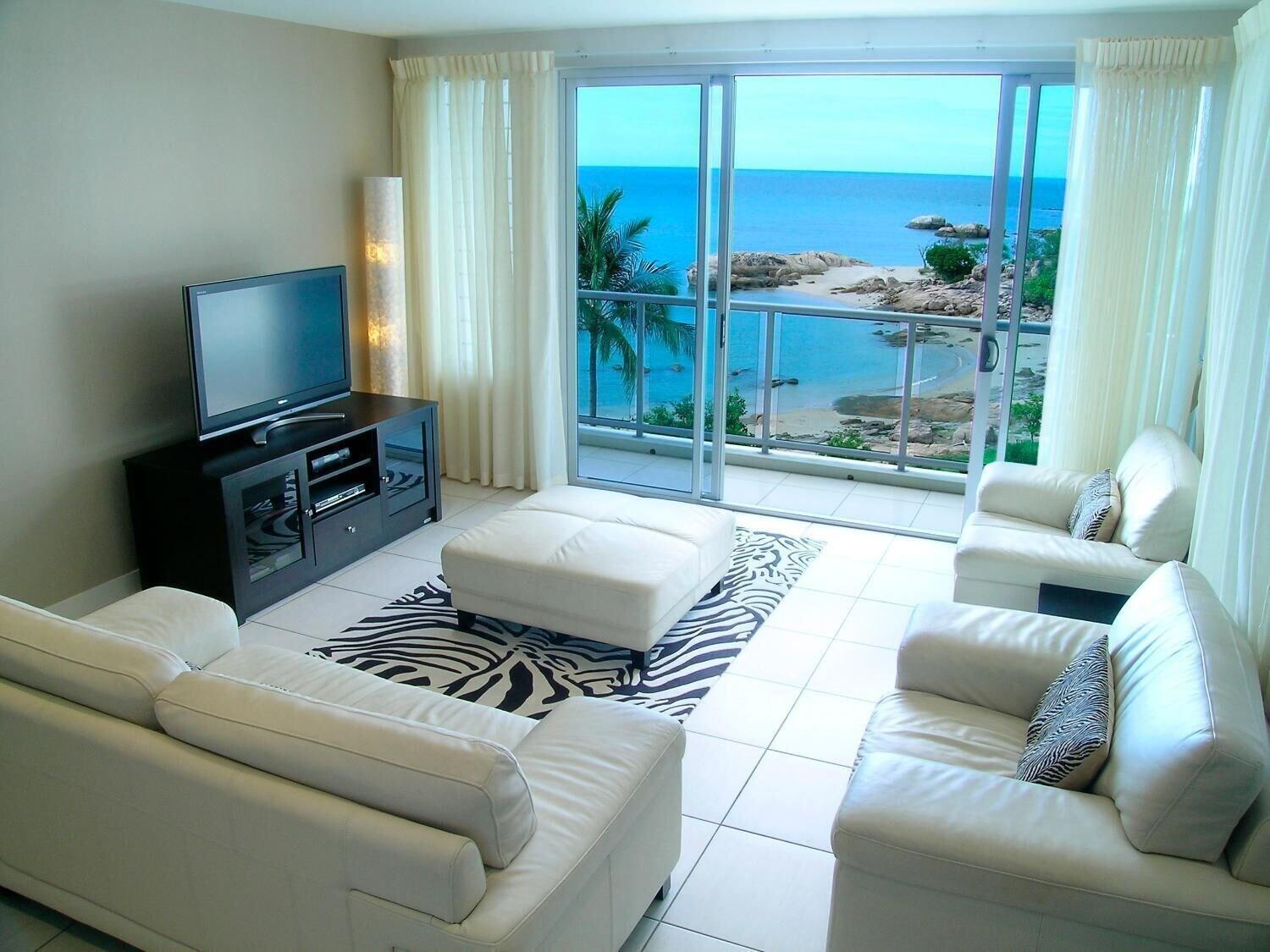 Coral Cove Apartments by null