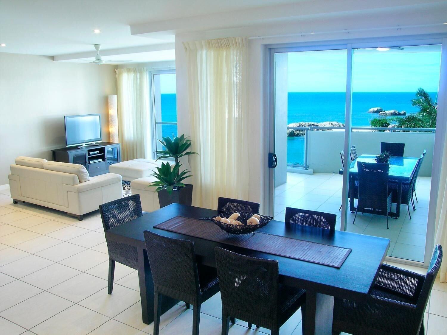Coral Cove Apartments by null