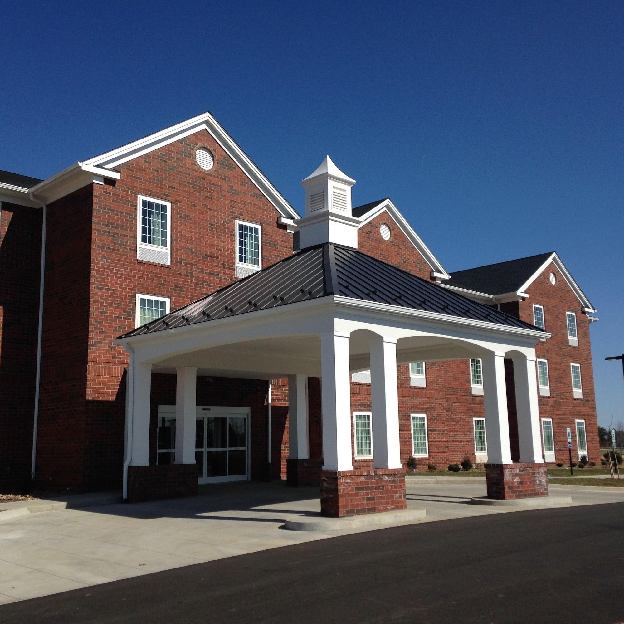 Appomattox Inn and Suites image