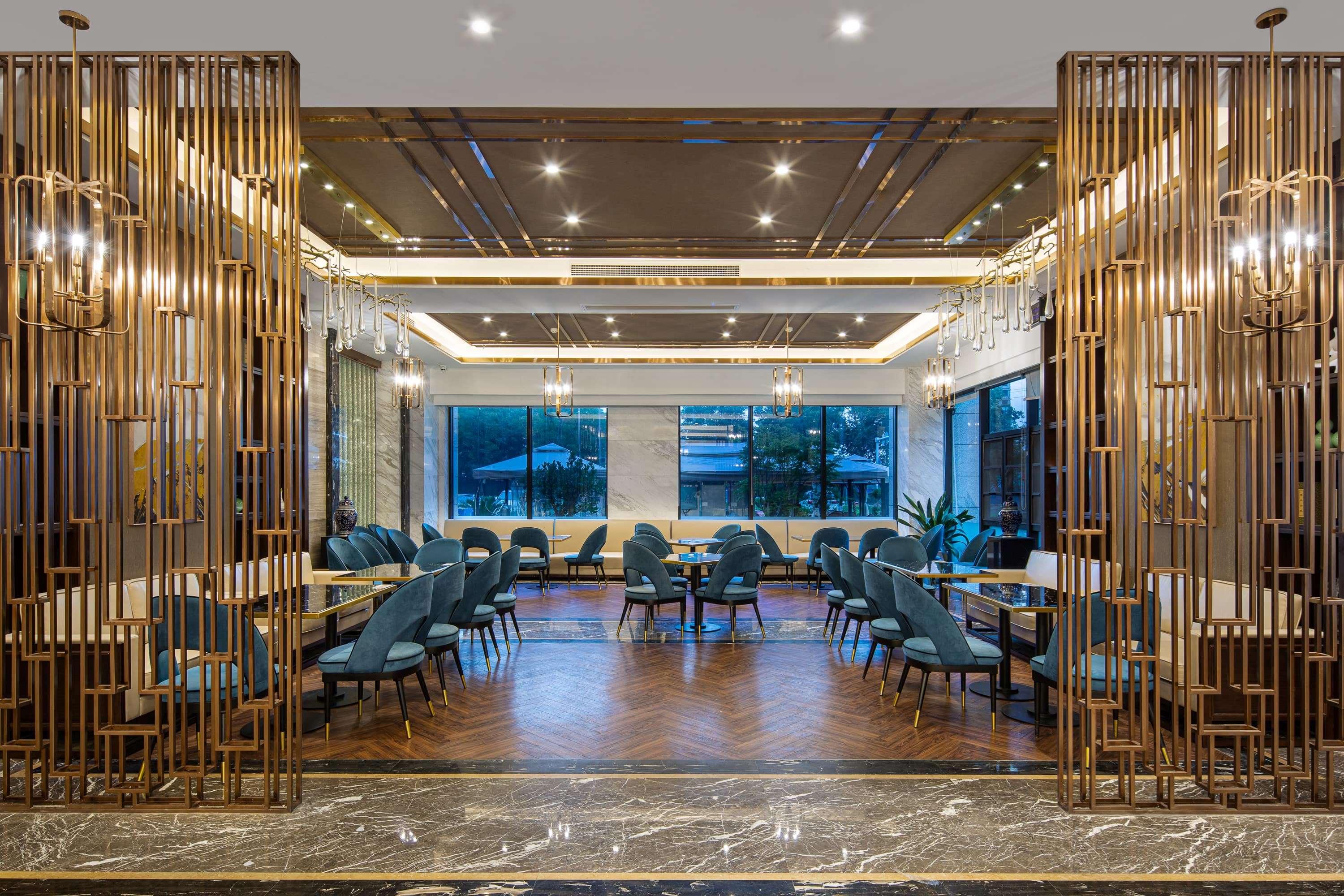 Ramada By Wyndham Wuhan Qingshan