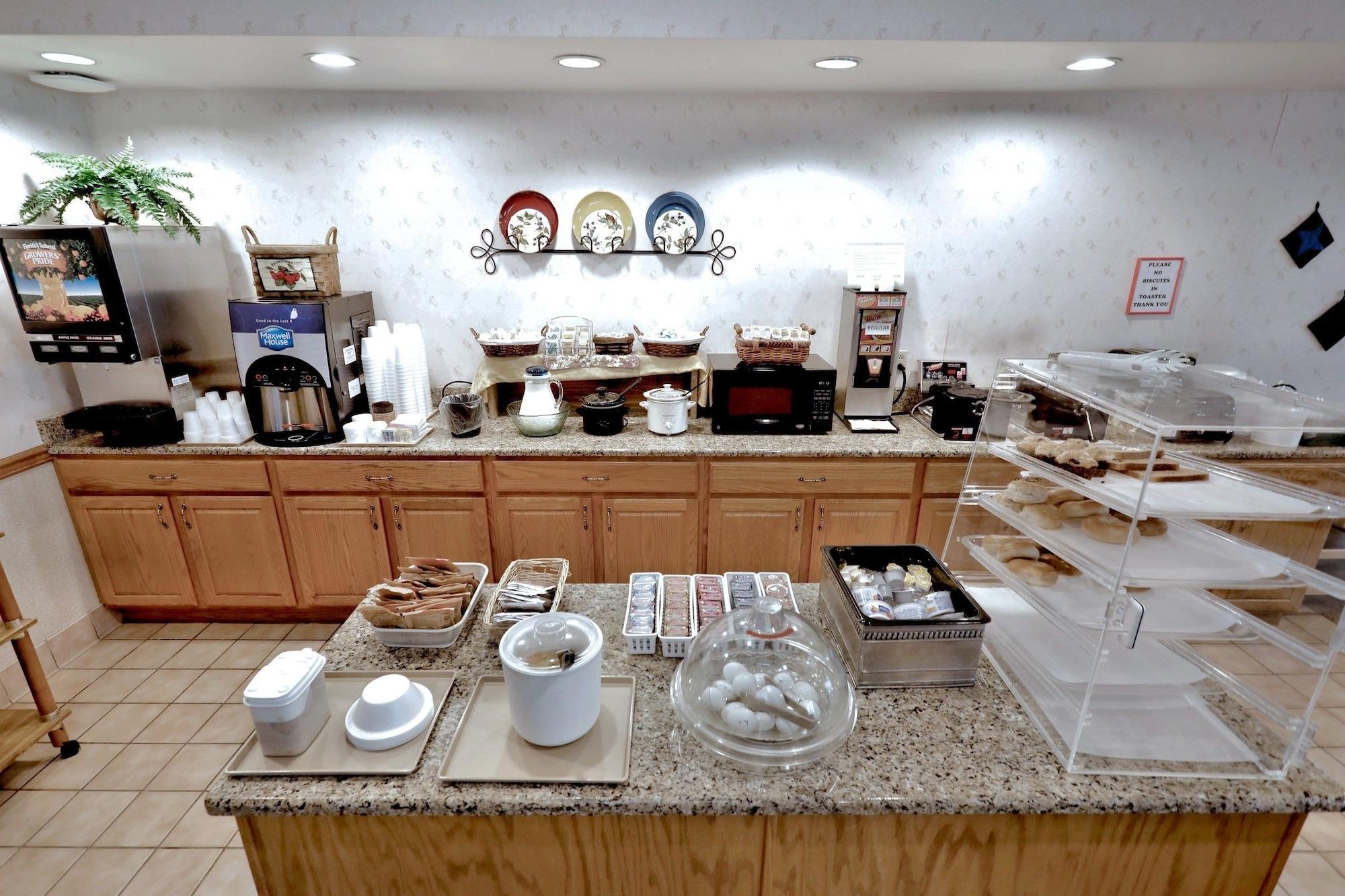 Lancaster Inn and Suites