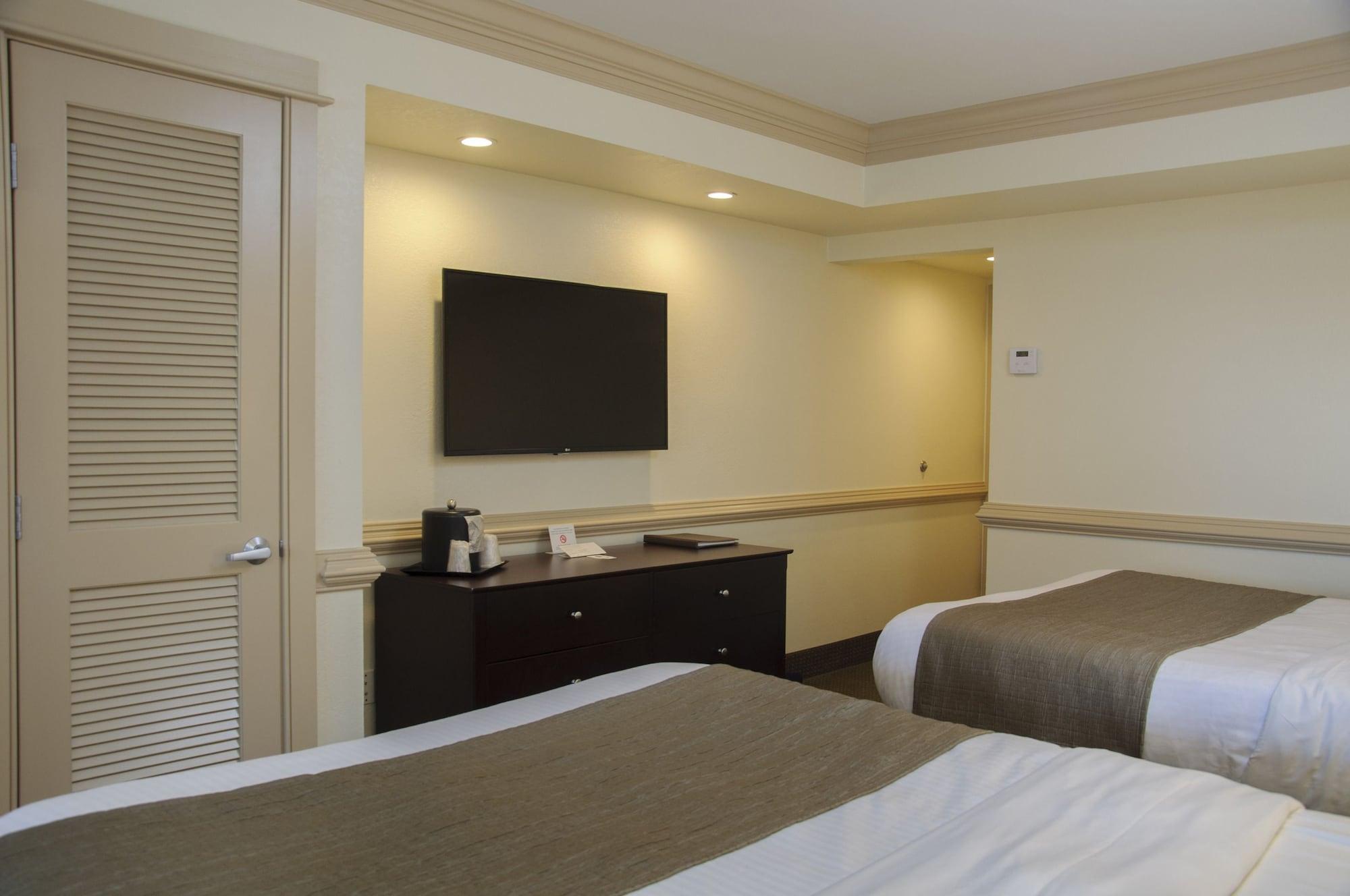 Shutters On the Banks by null