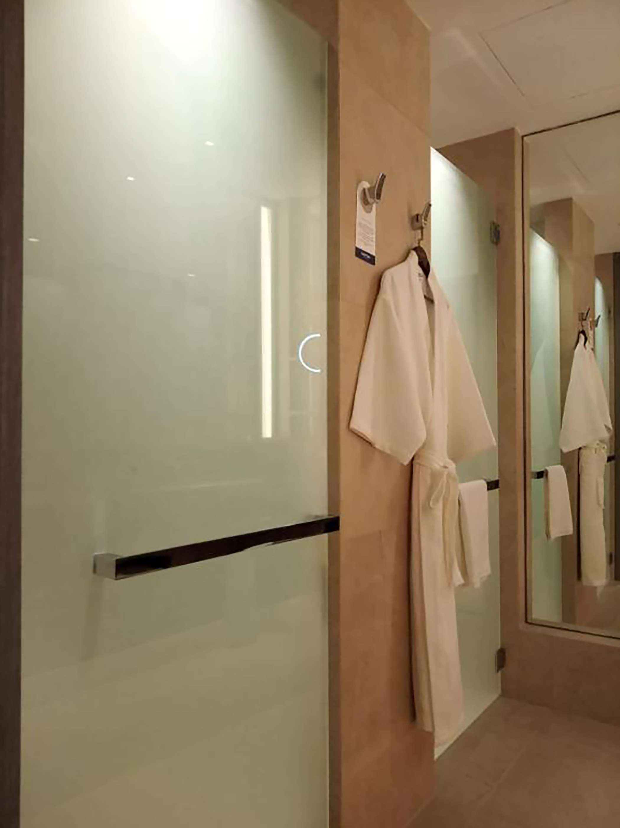 Dusit Thani Laguna Singapore