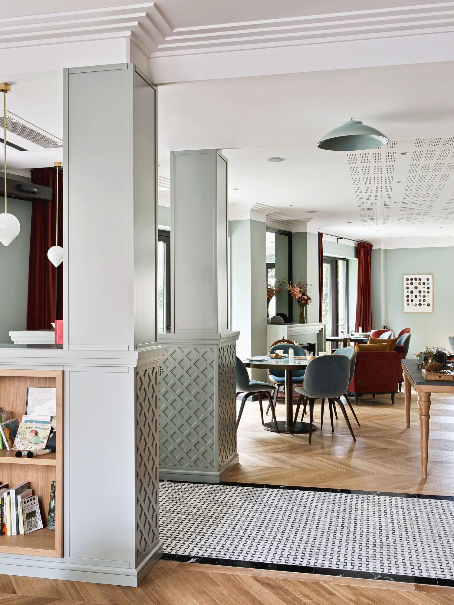 Hôtel Botaniste by null