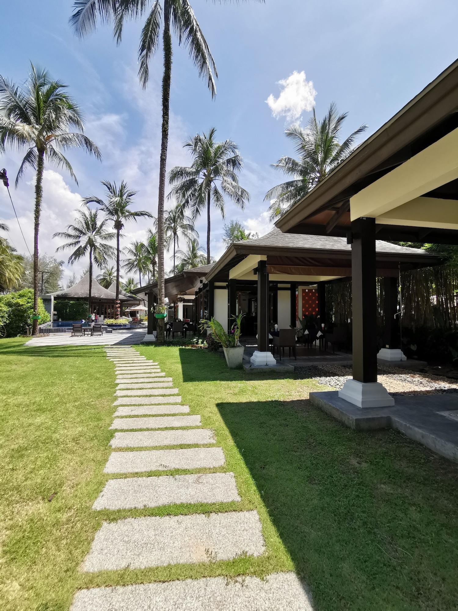 Khao Lak Blue Lagoon Resort
