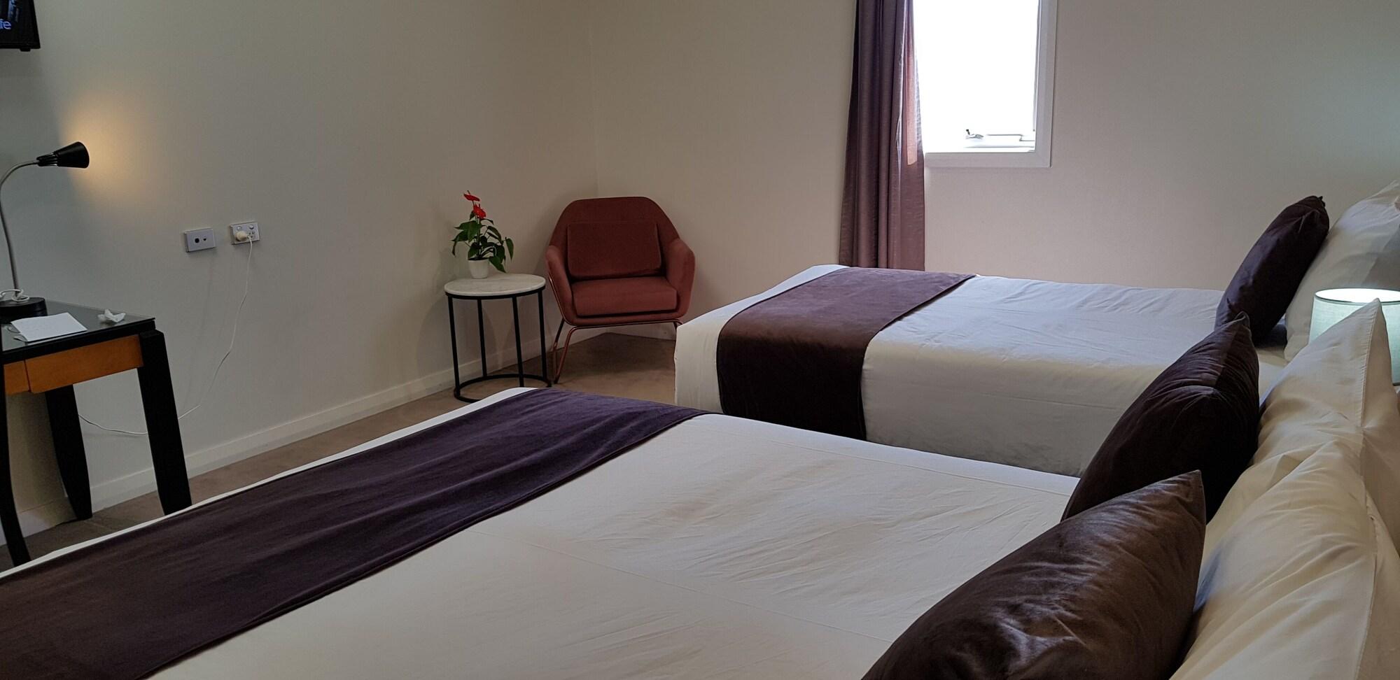 The Grand Motel by null