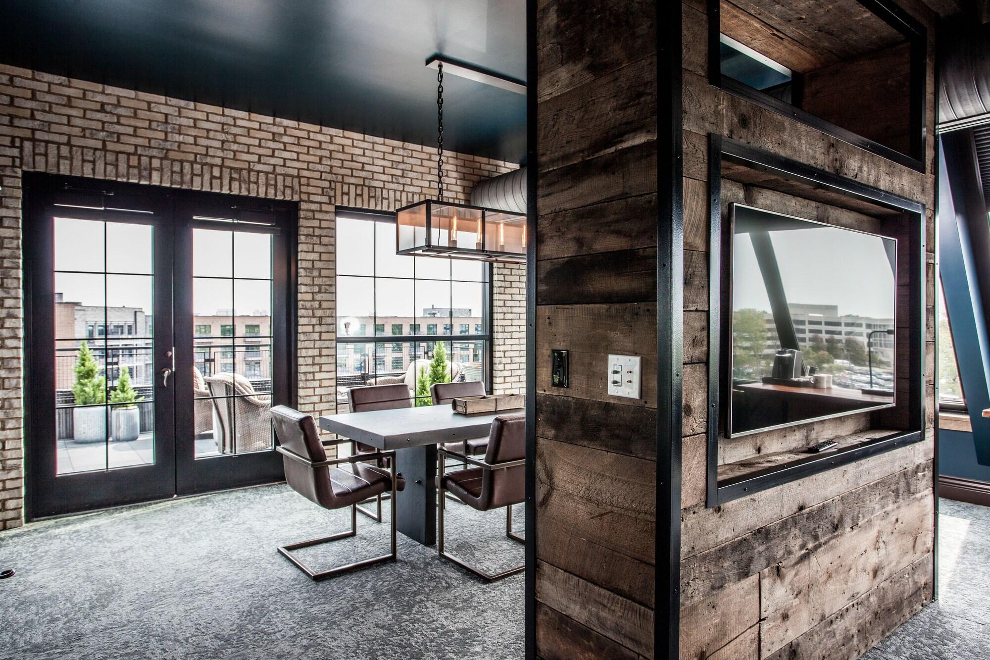 Ironworks Hotel Indy image
