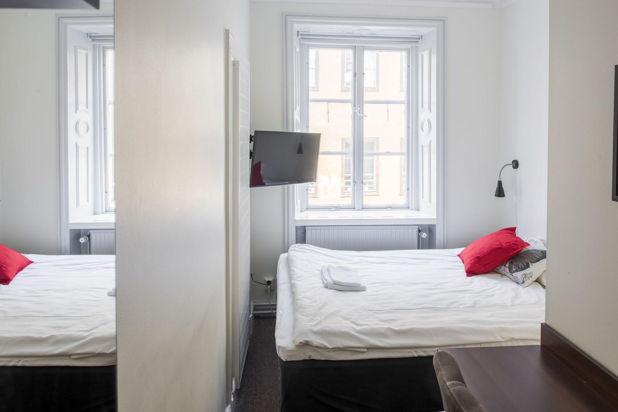 Castle House Inn by null