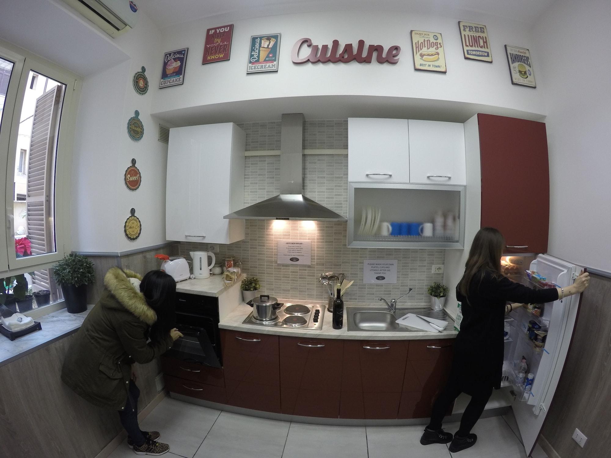 Palladini Hostel by null