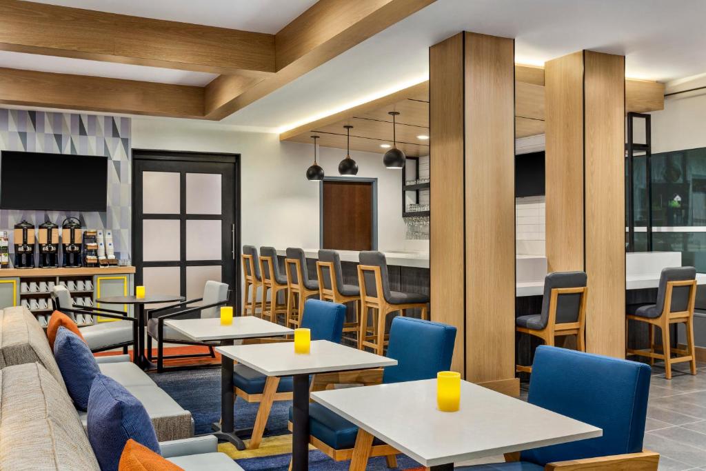 Hyatt House Bryan College Station