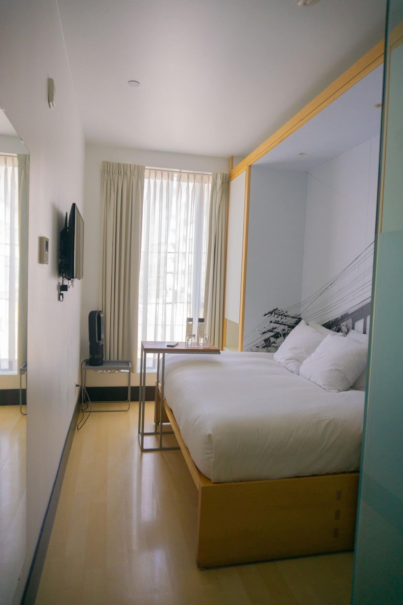 The Beverley Hotel by null