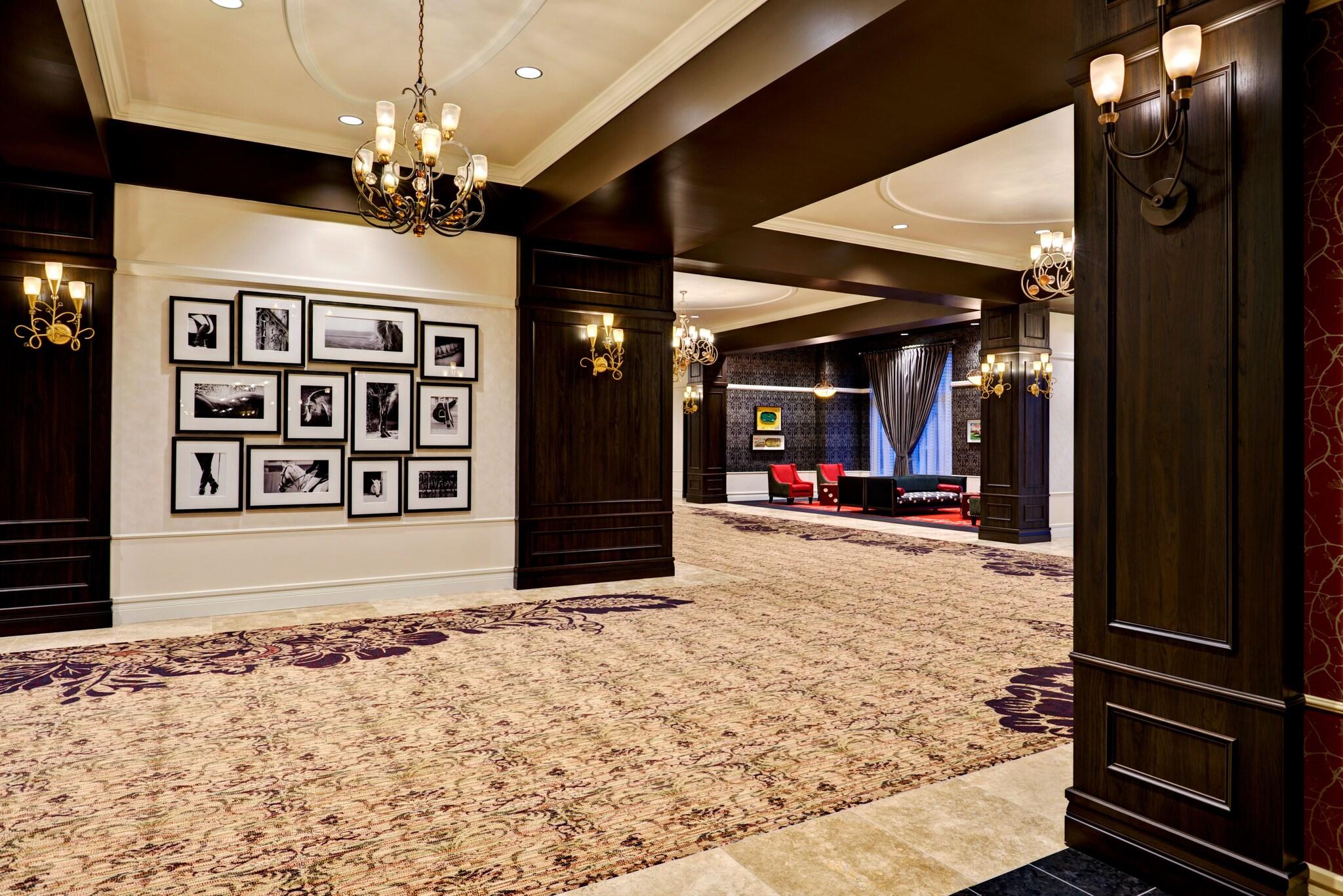 Saratoga Casino Hotel by null