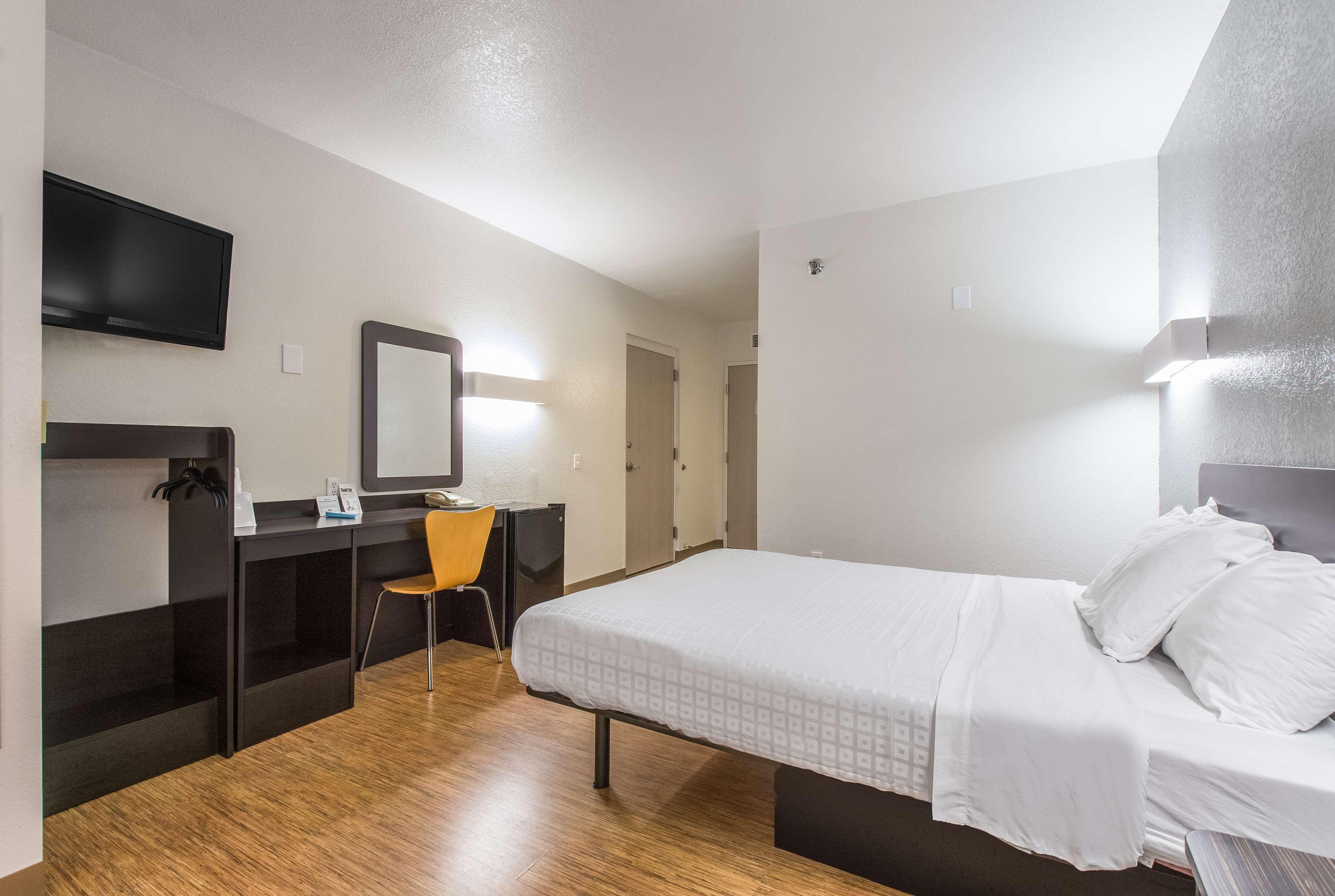 Americas Best Value Inn Knoxville East