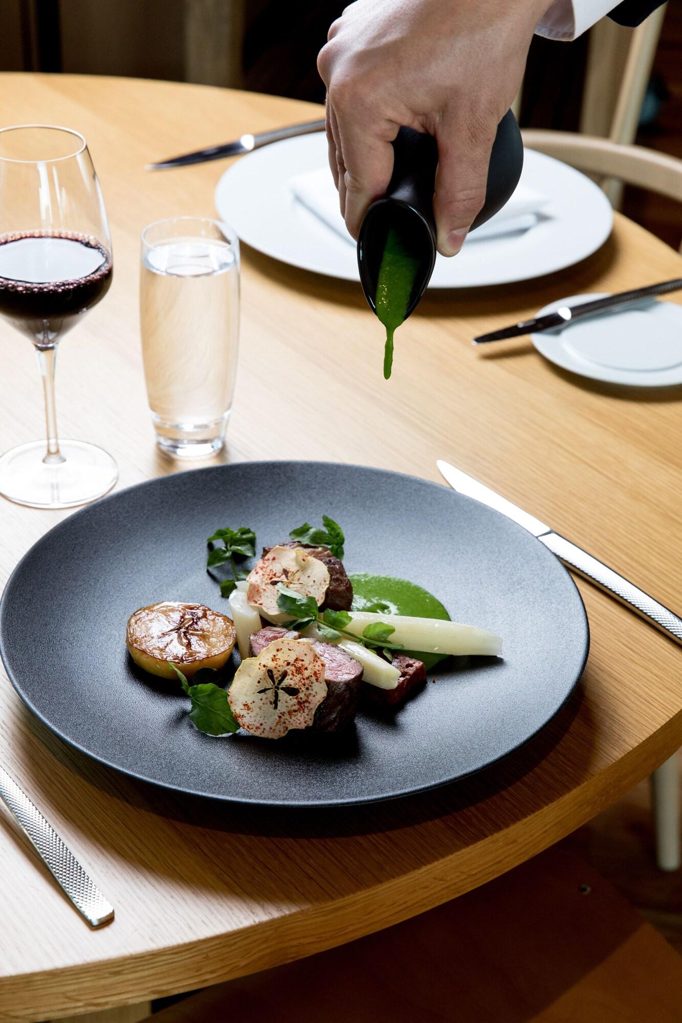 Lotte Hotel Seattle by null