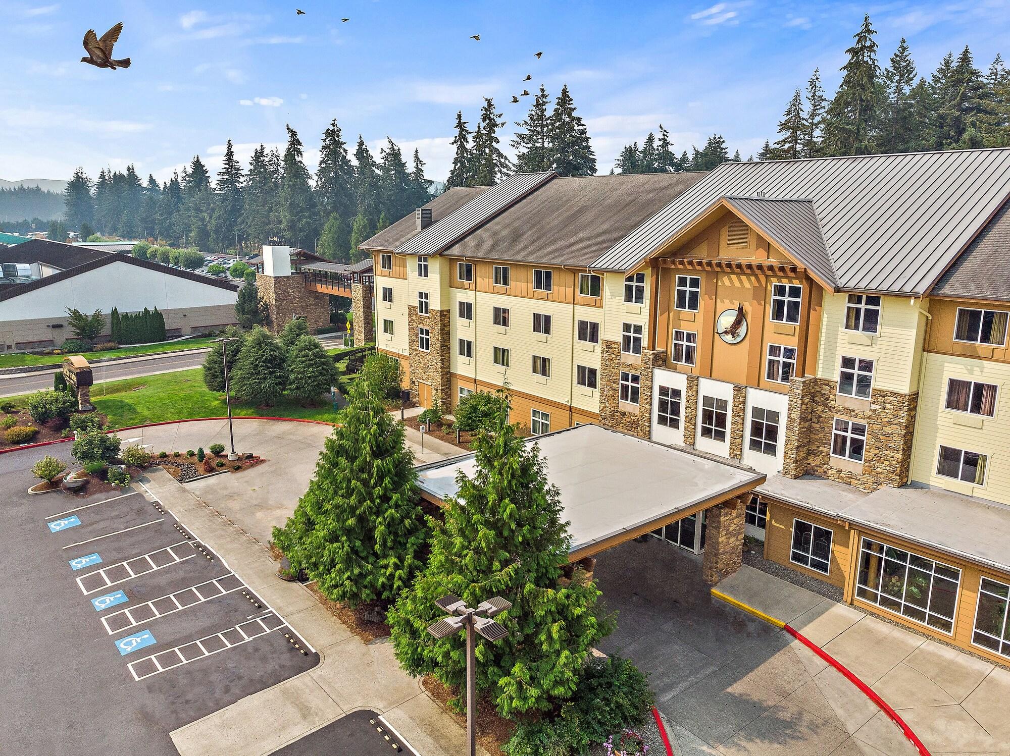 Lucky Eagle Casino & Hotel by null