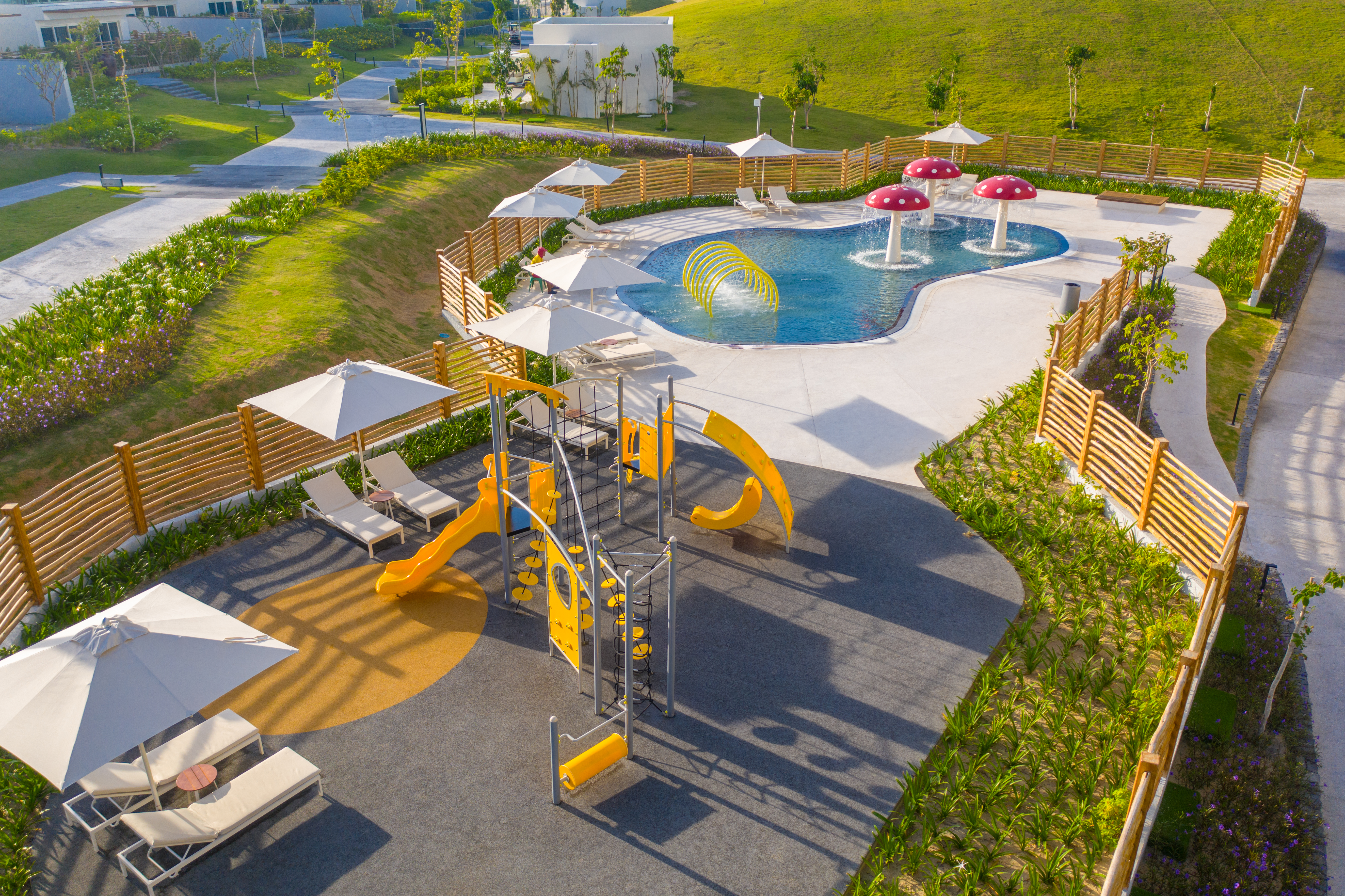 Alma Resort Cam Ranh
