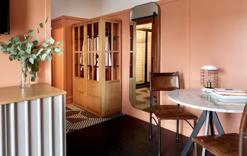 The Chicago Hotel Collection Wrigleyville