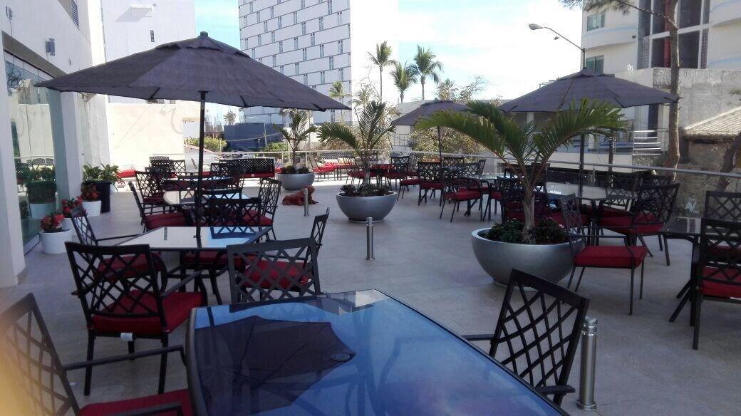 Av Inn Hotel