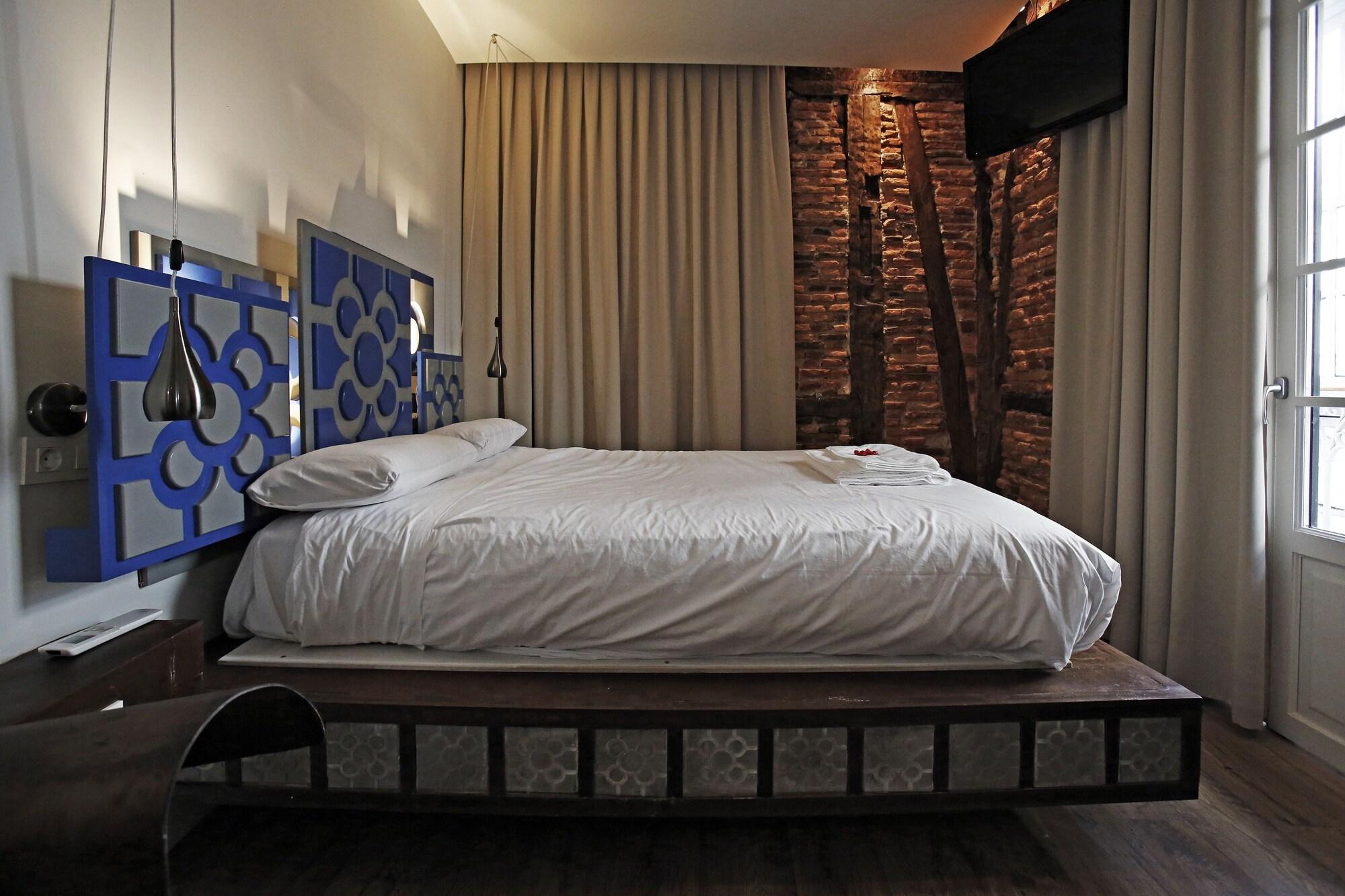 Basque Boutique by null