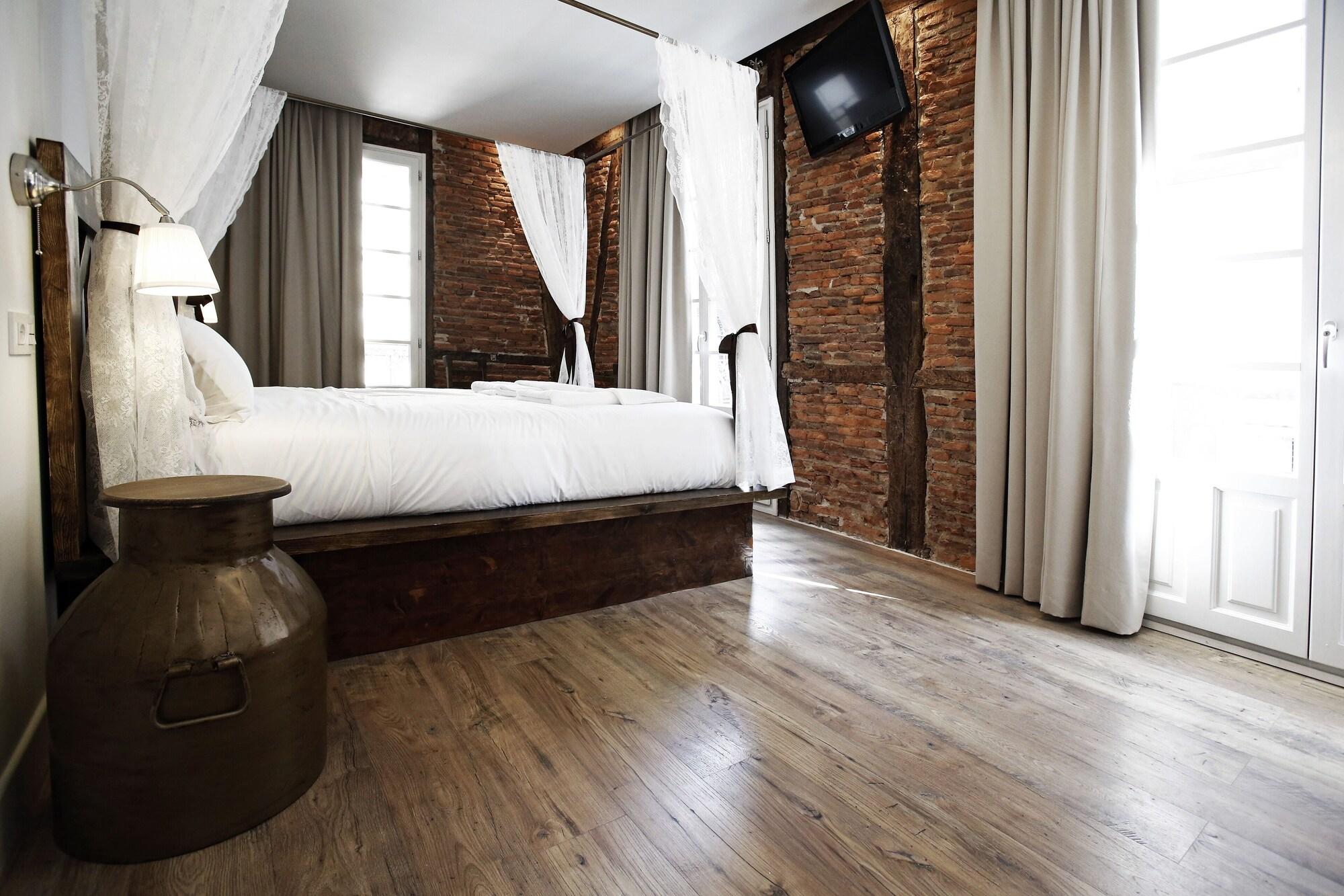 Basque Boutique by null