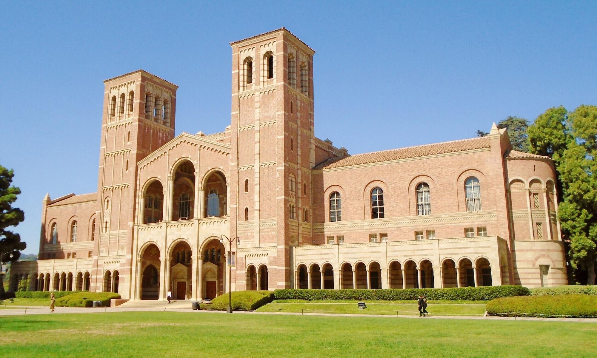 UCLA Meyer and Renee Luskin Conference Center image