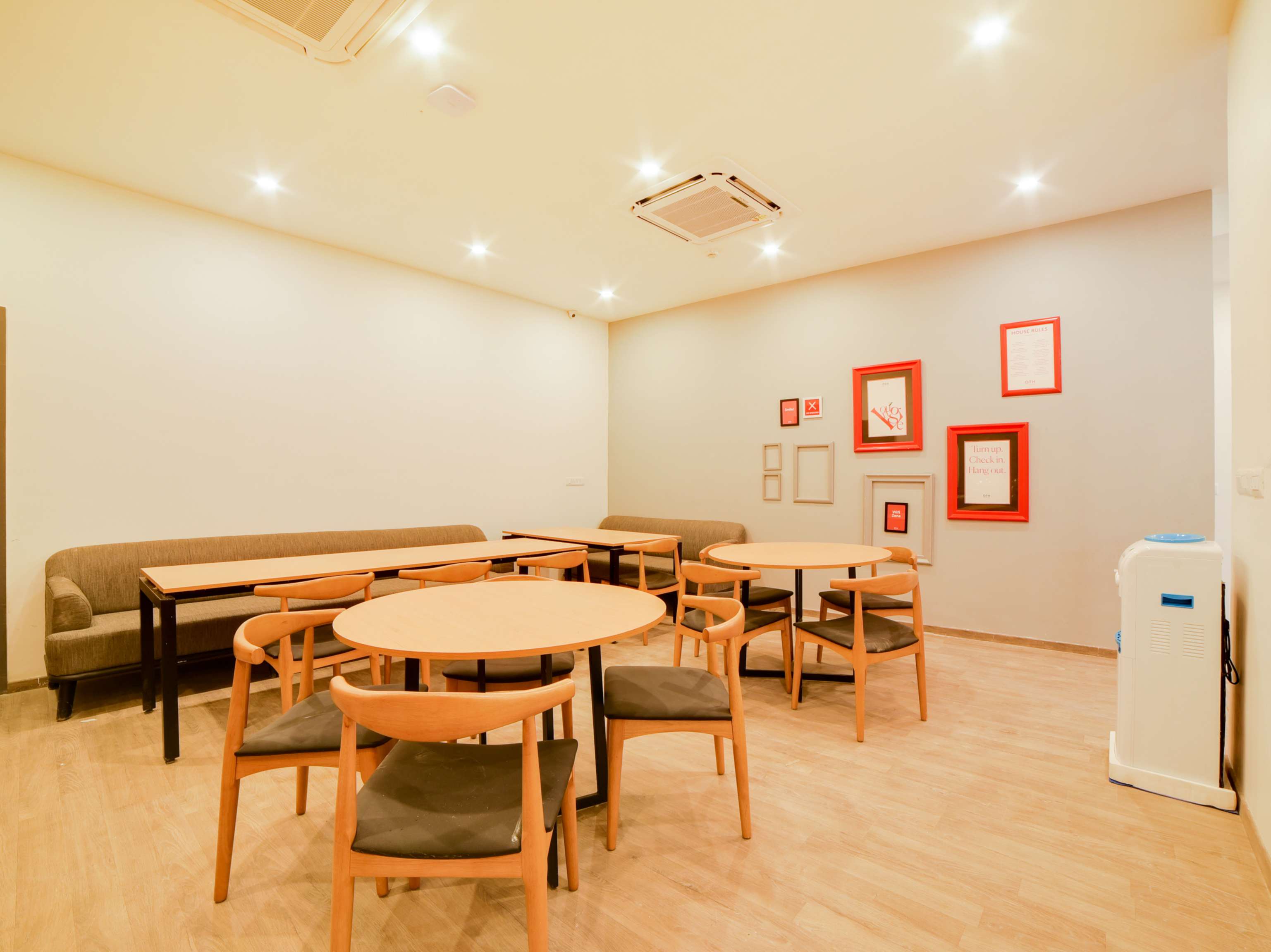 Townhouse 273 Hosur Main Road Bommanahalli