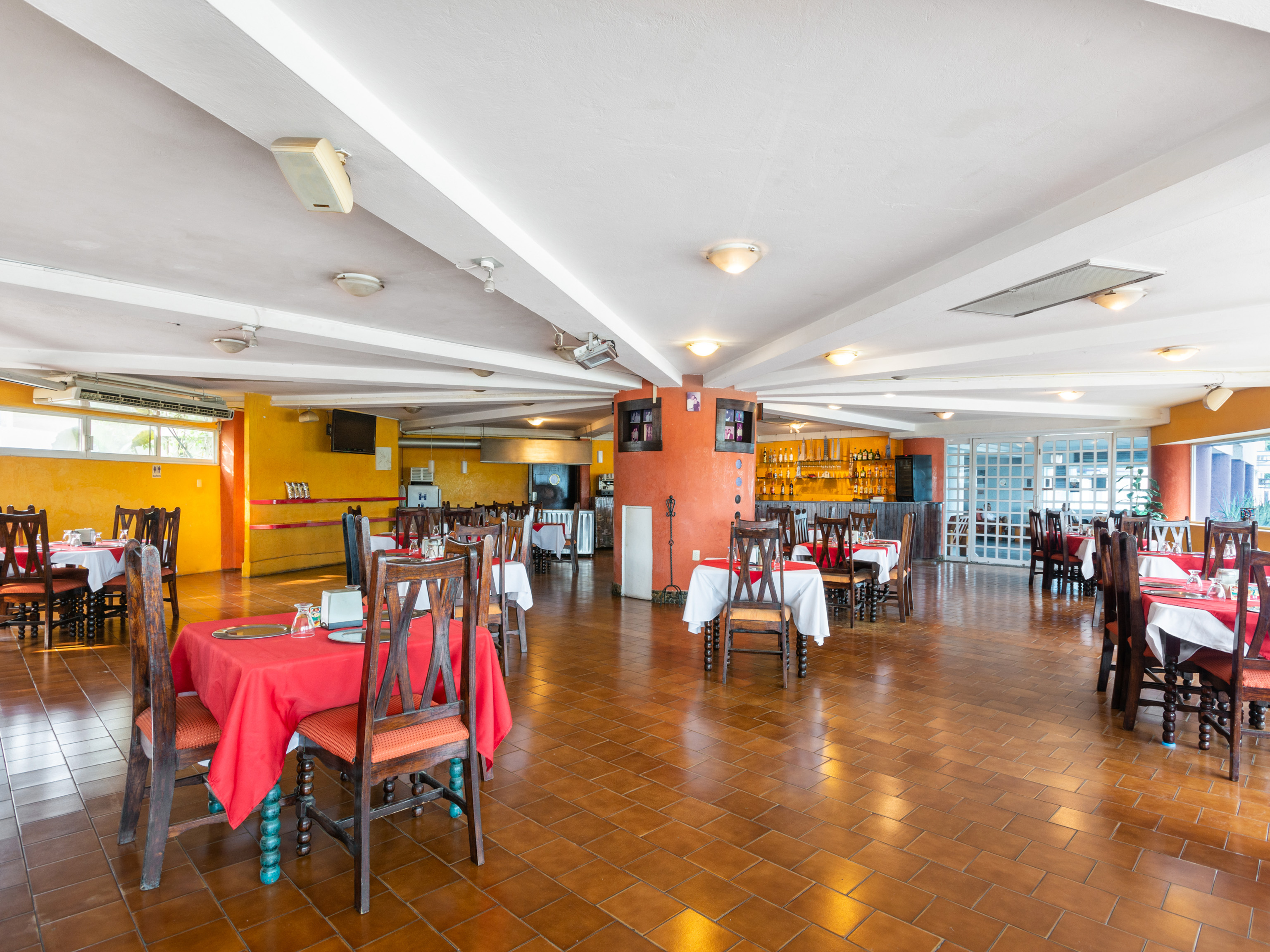OYO Hotel Casa Blanca