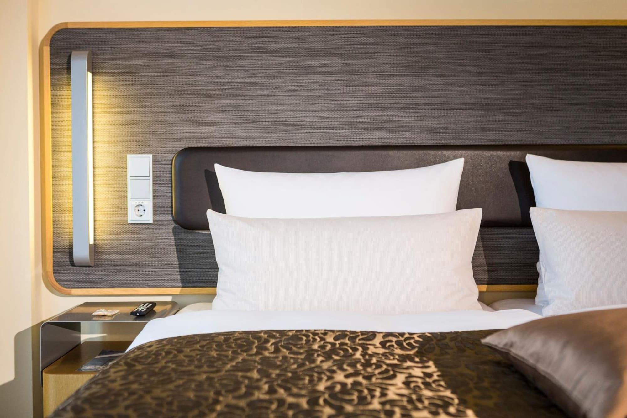 Lufthansa Seeheim GmbH by null