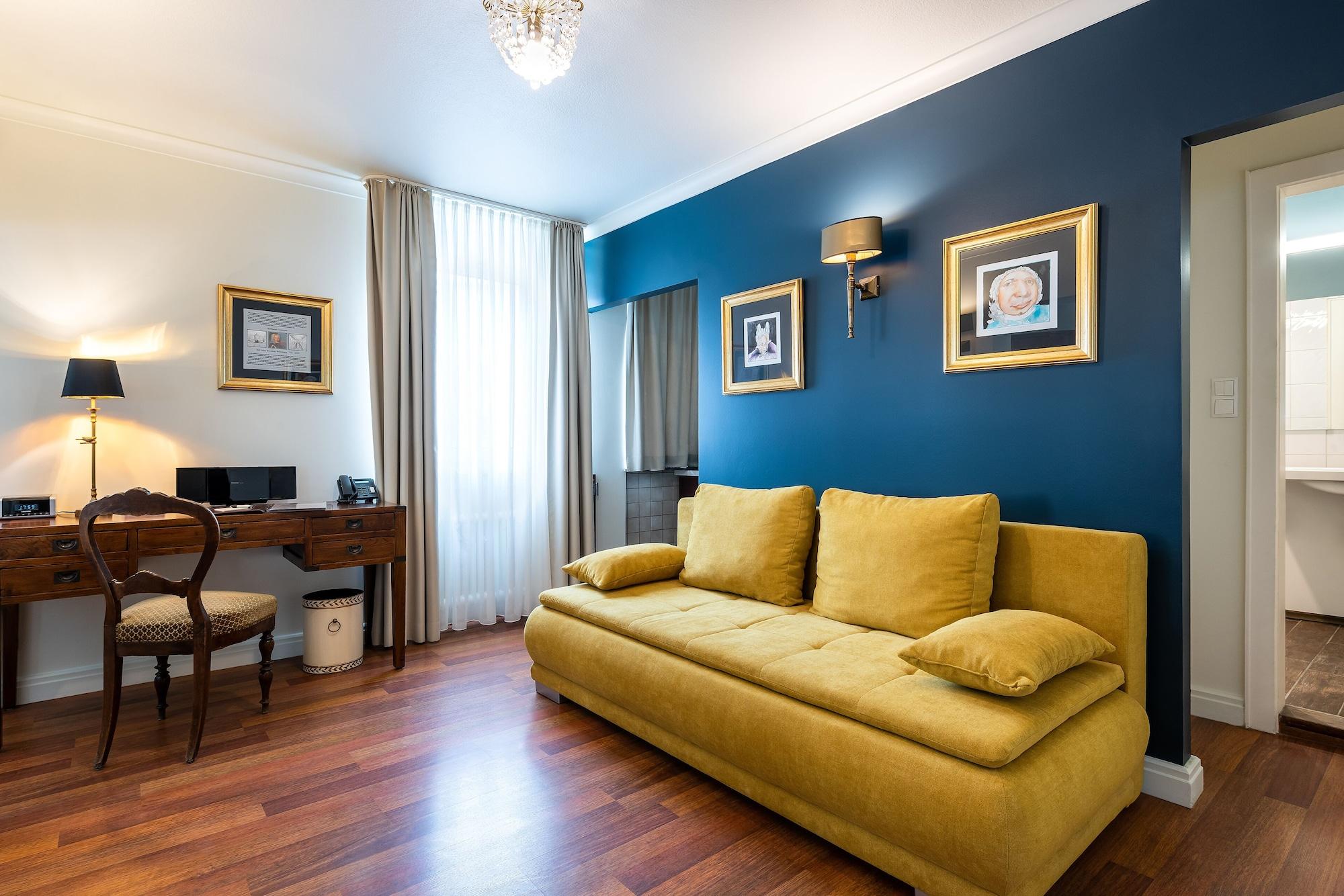 Hotel Würzburger Hof by null