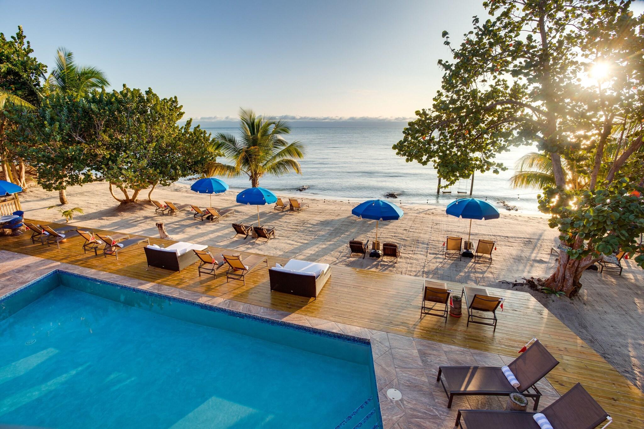 Mariposa Beach Resort