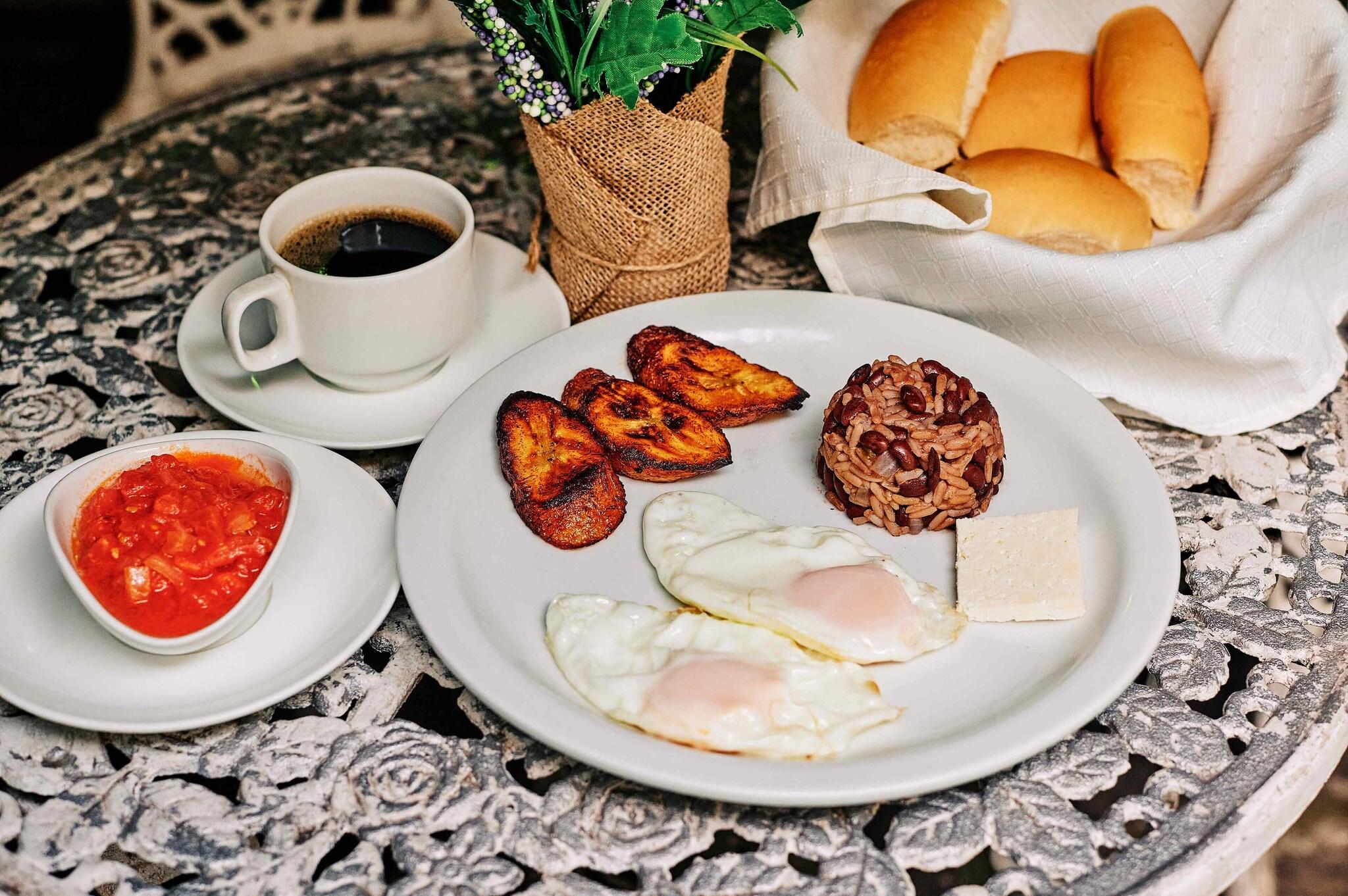 Hotel Tazumal House by null