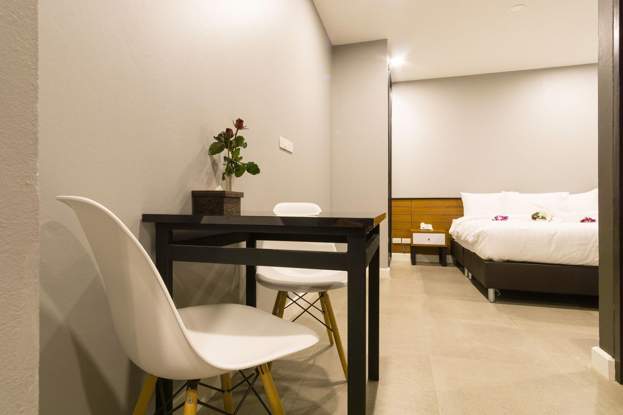 C Cha-am Hotel