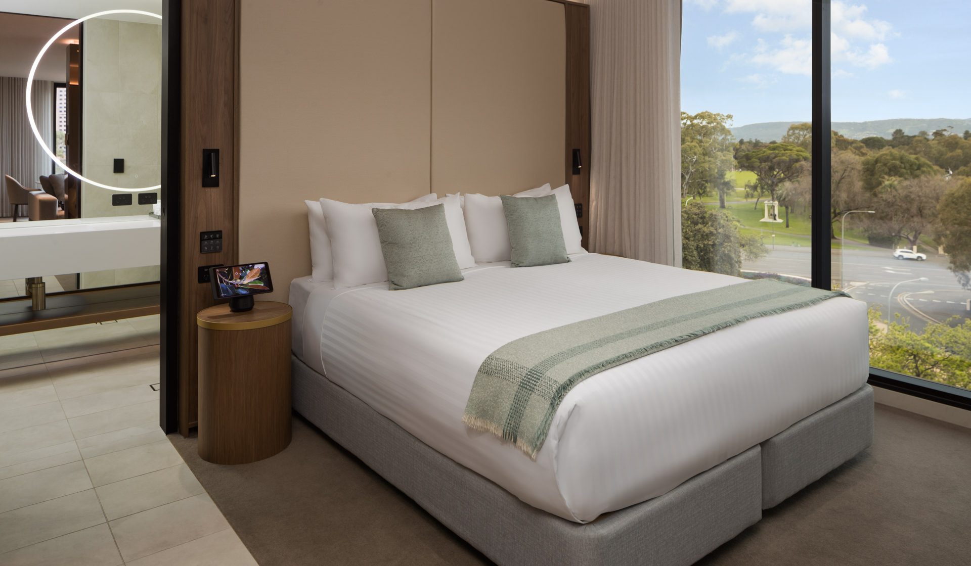 Oval Hotel by null
