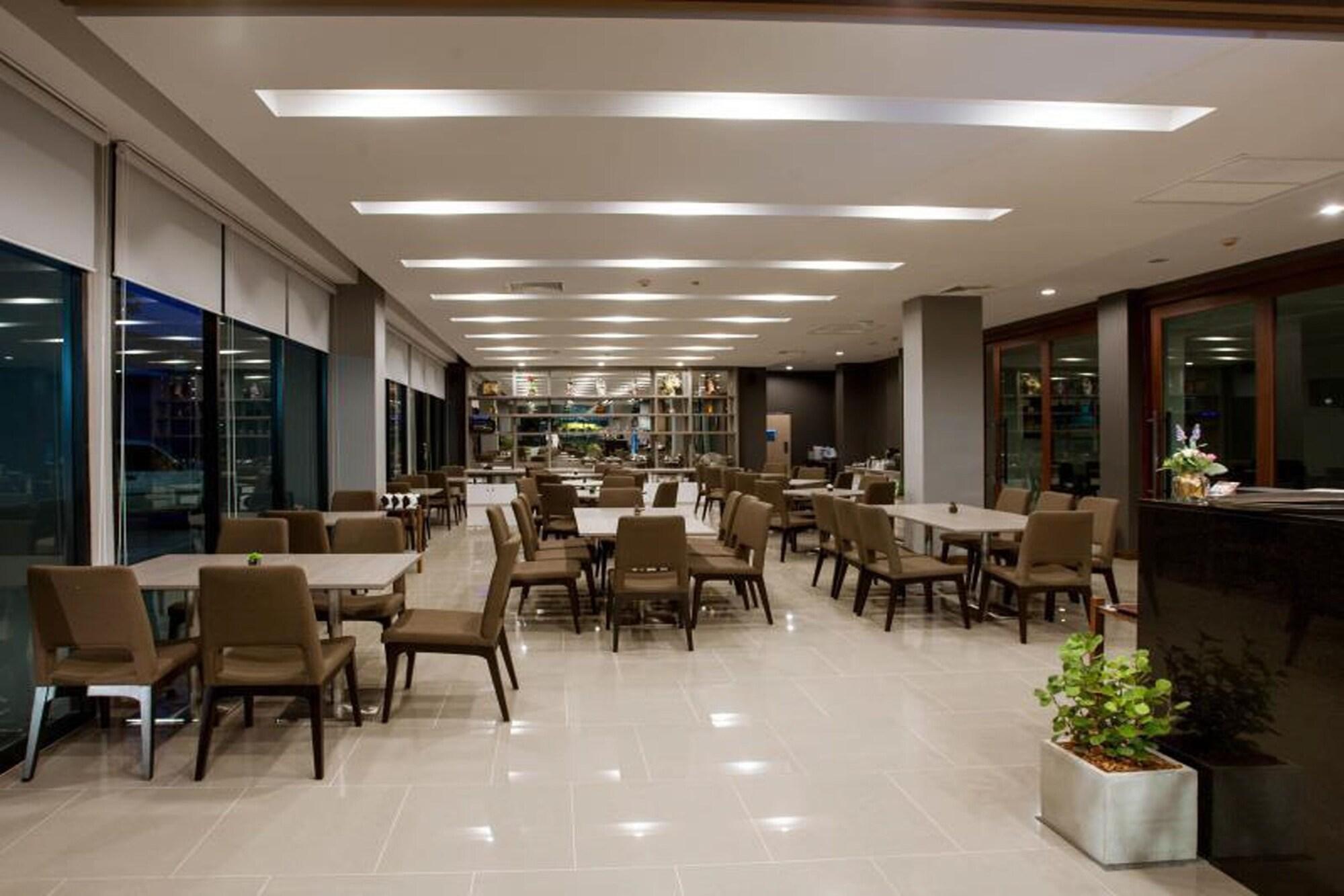 Leosor Hotel