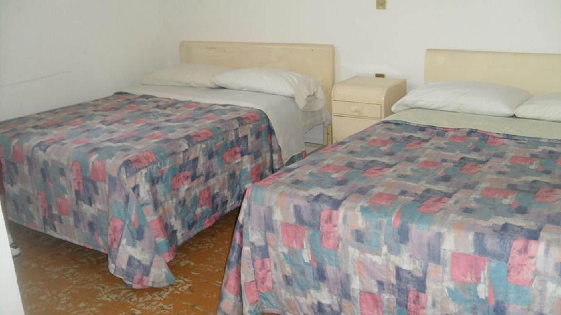 Hotel Morales Inn
