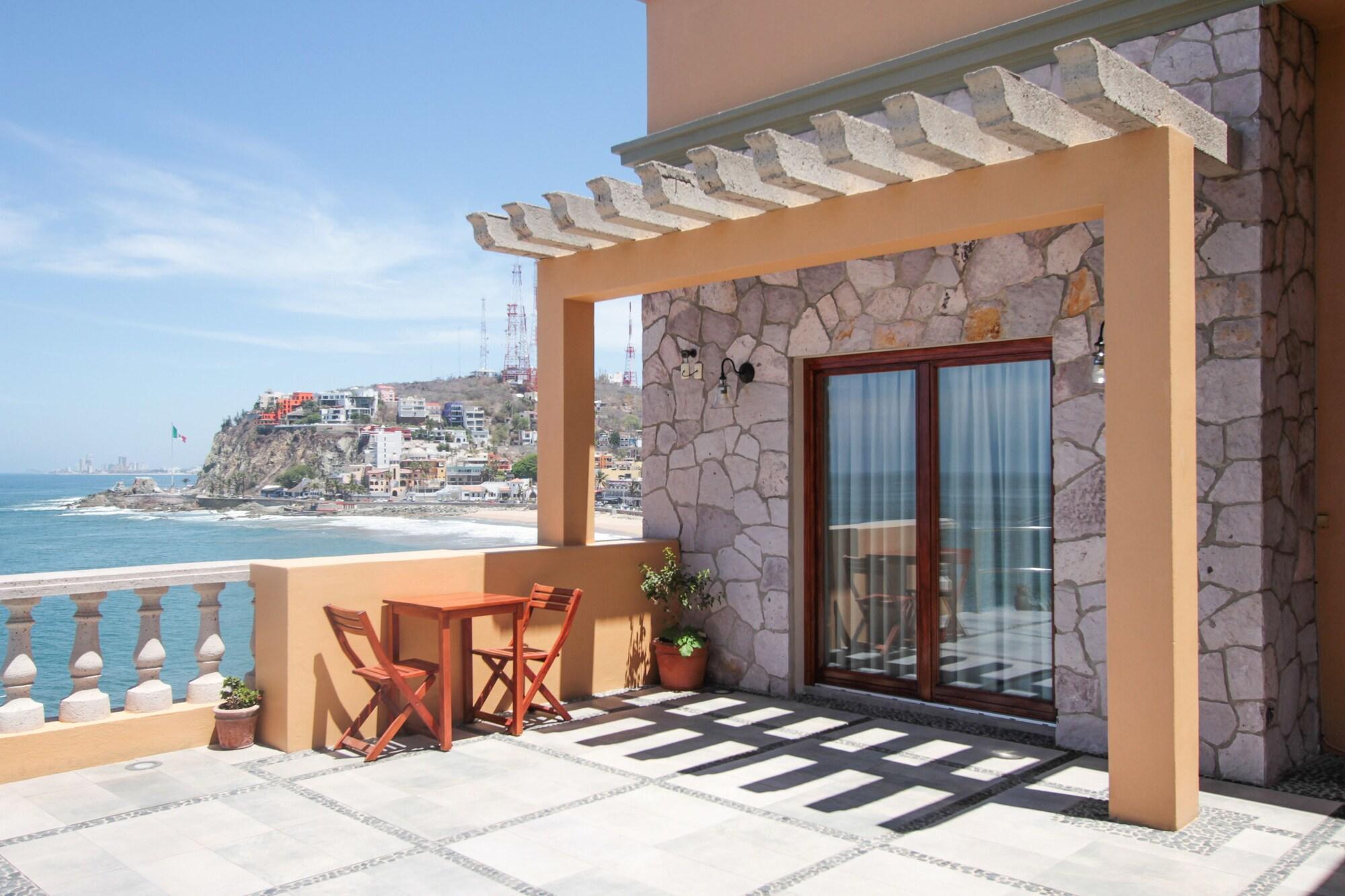 Casa Lucila Mazatlán Curamoria Collection by null