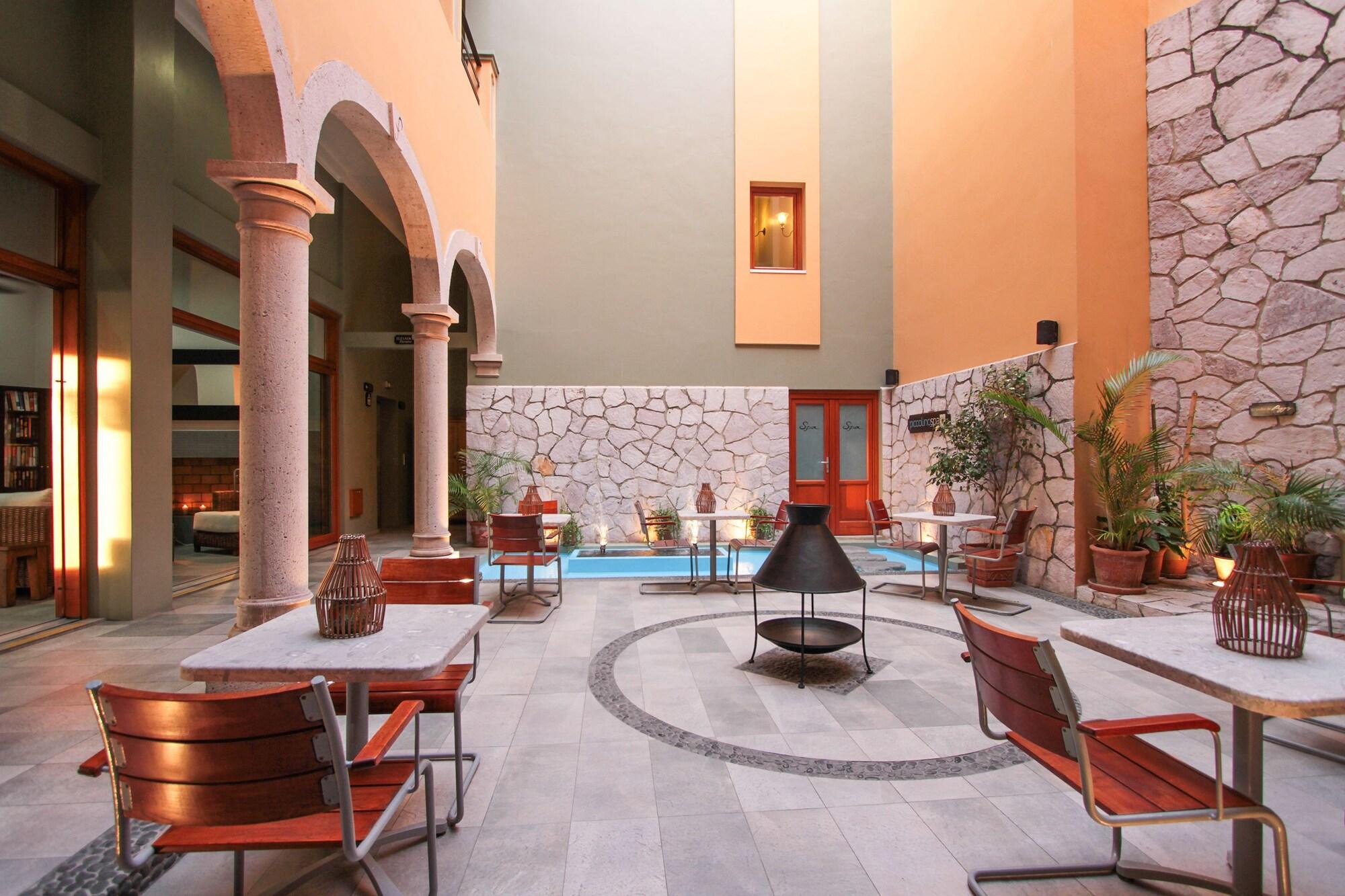 Casa Lucila Mazatlán Curamoria Collection by null