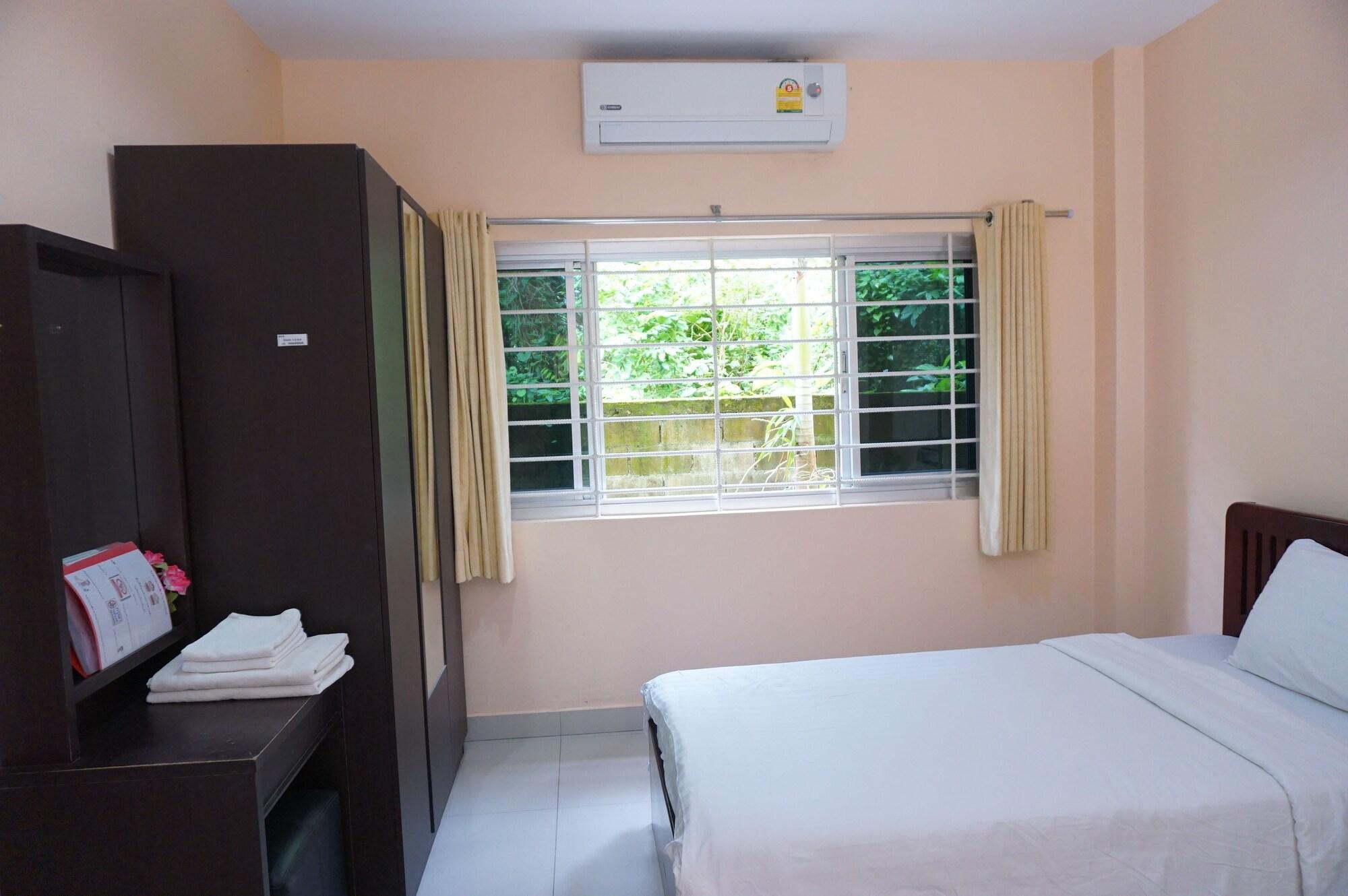 Jirasin Hotel & Apartment