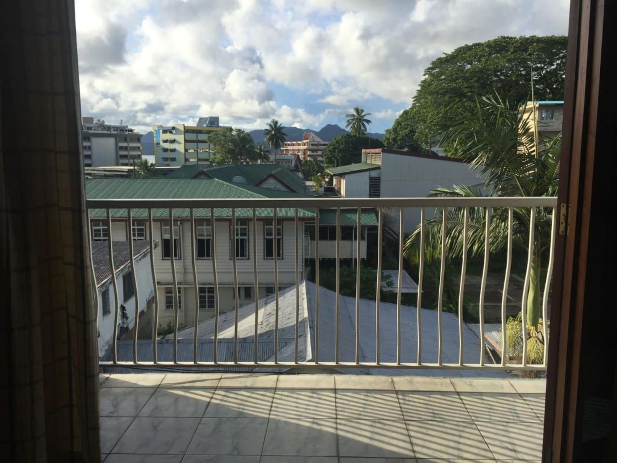 Southern Cross Hotel image