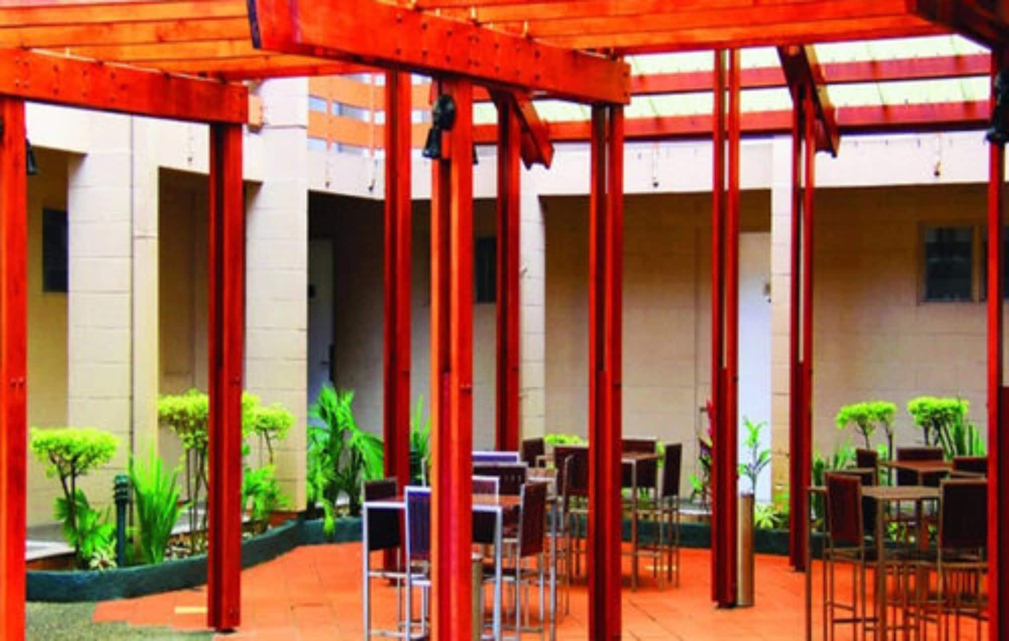 Peninsula International Hotel Suva by null