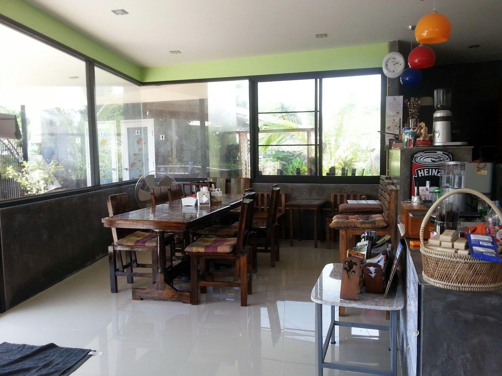 Donchai House
