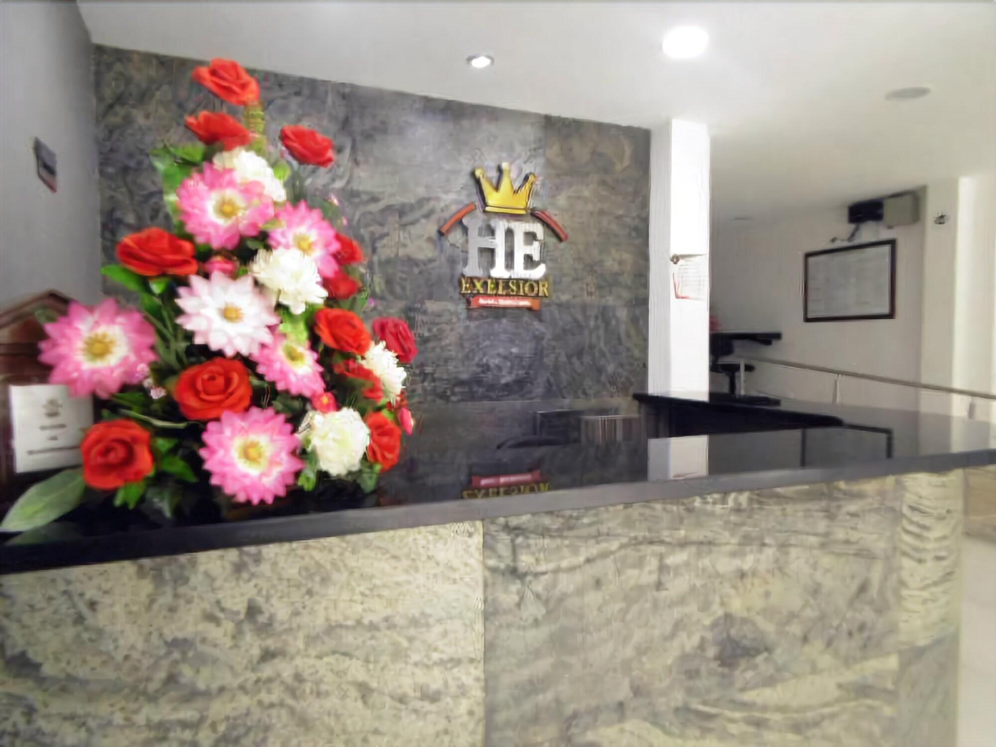 Hotel Exelsior