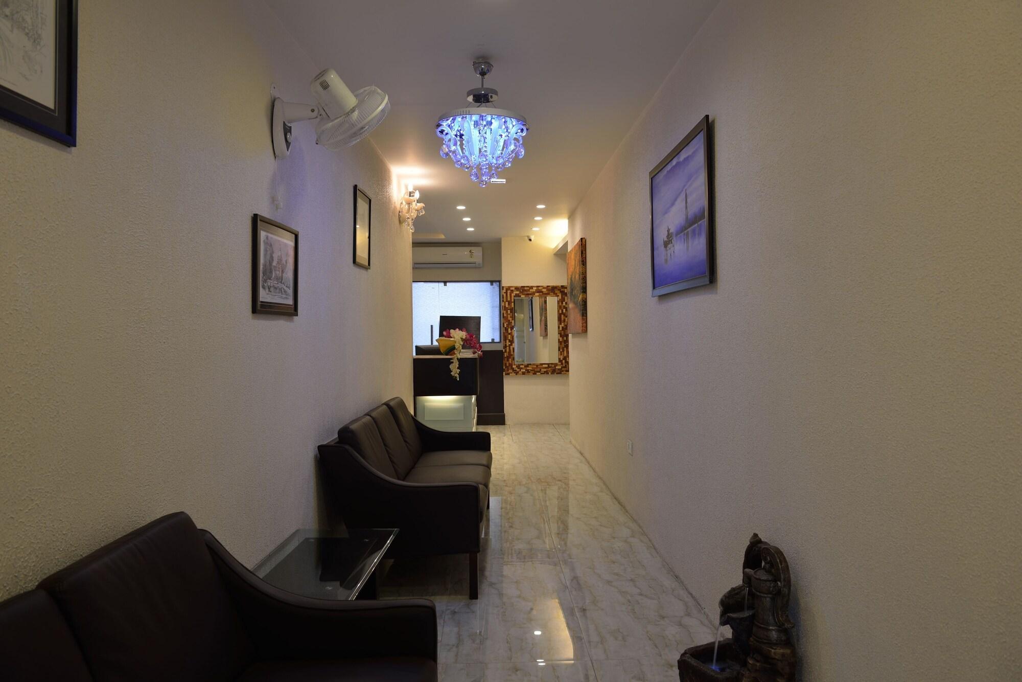 Hotel Afridi International. by null
