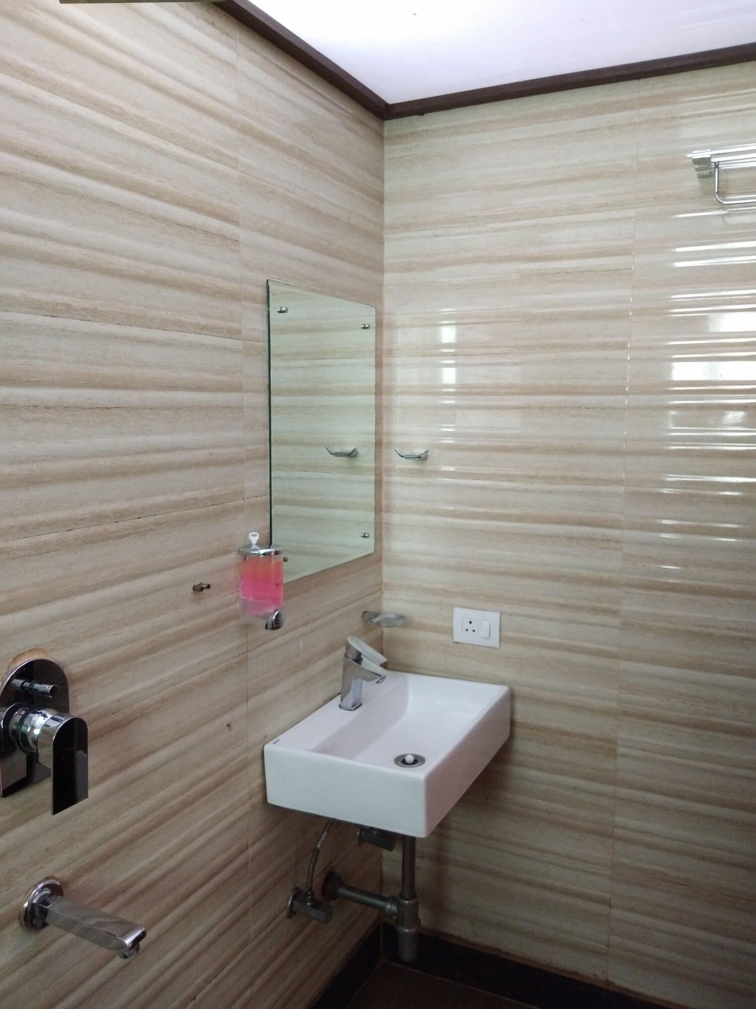 Hotel Afridi International. by null