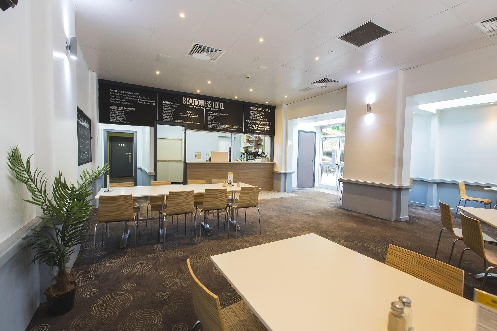Boatrowers Hotel Stockton